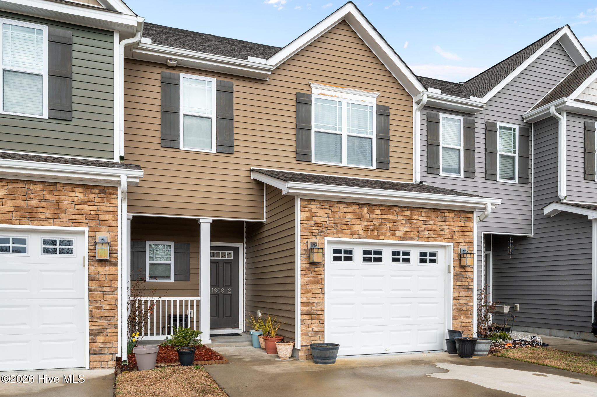 Homes for sale in Greenville, NC | 1808 Fox Den Wy, Greenville, NC 27858 | MLS# 100556032