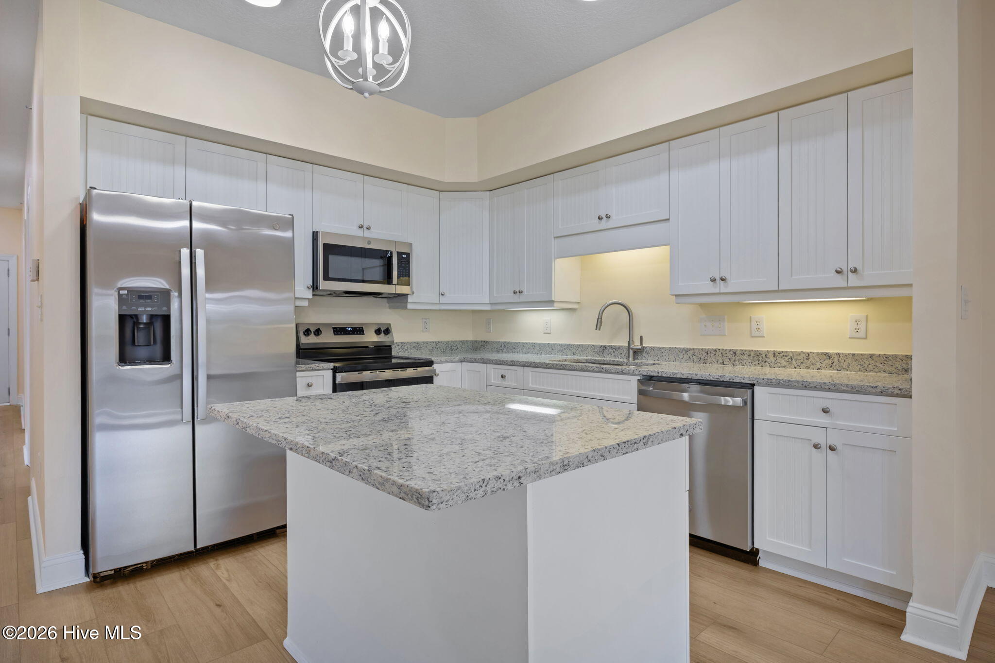 200 Lighthouse Lane UNIT B3, Cedar Point, NC, 28584