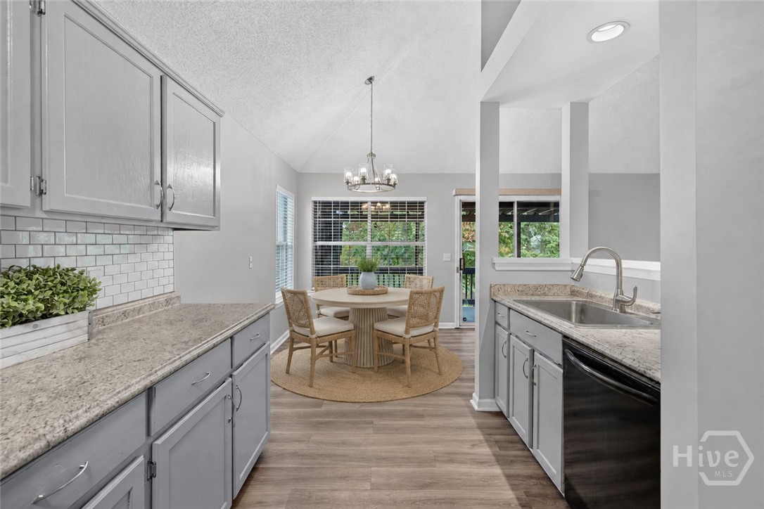 5th image of 111 Teakwood Dr, Savannah, GA 31410 | MLS# SA362753