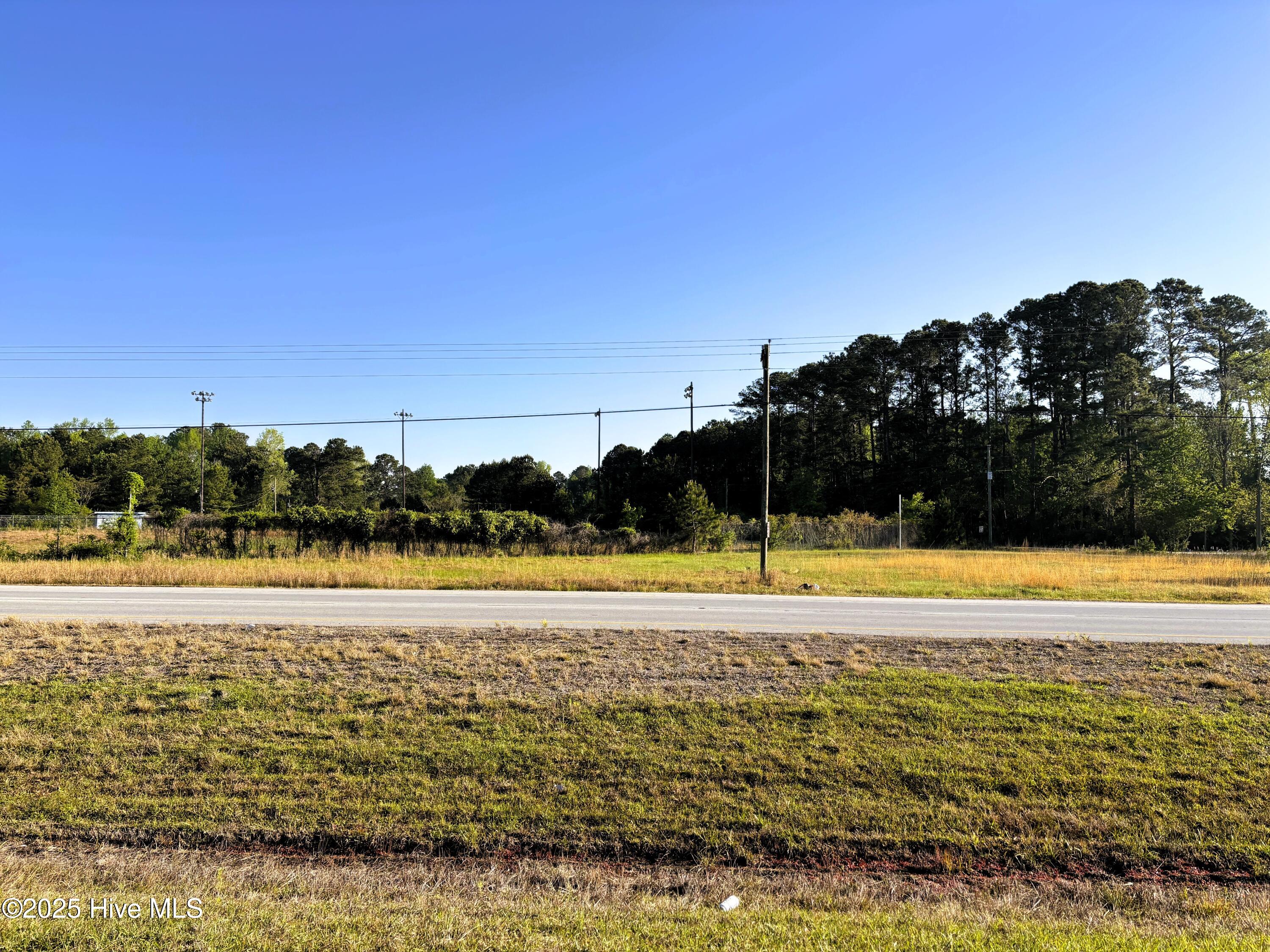 657 Freedom Way,Midway Park