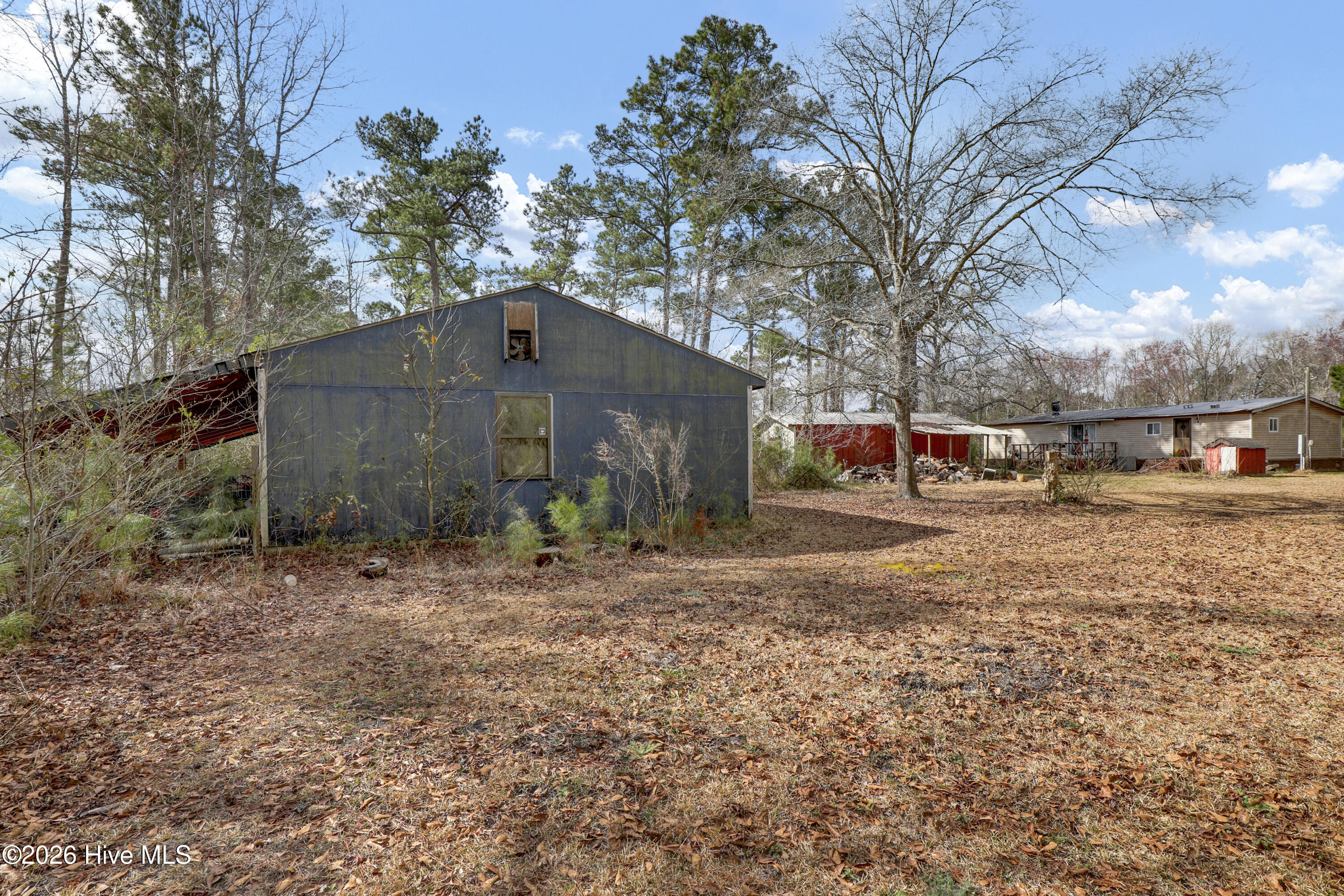 100560637 | Photo 15