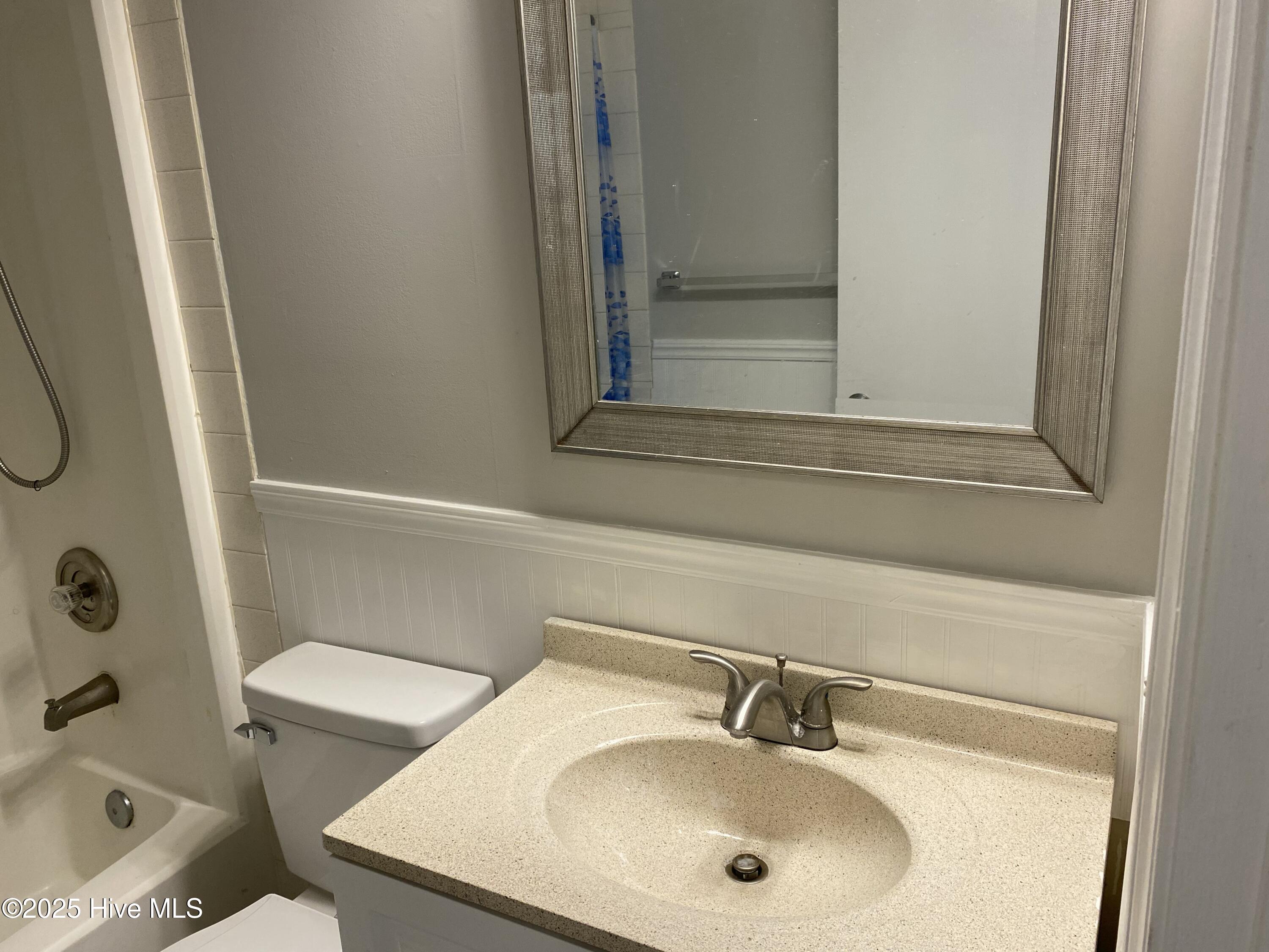 100557428 | Photo 10