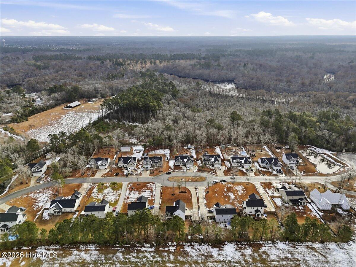 100553155 | Photo 61