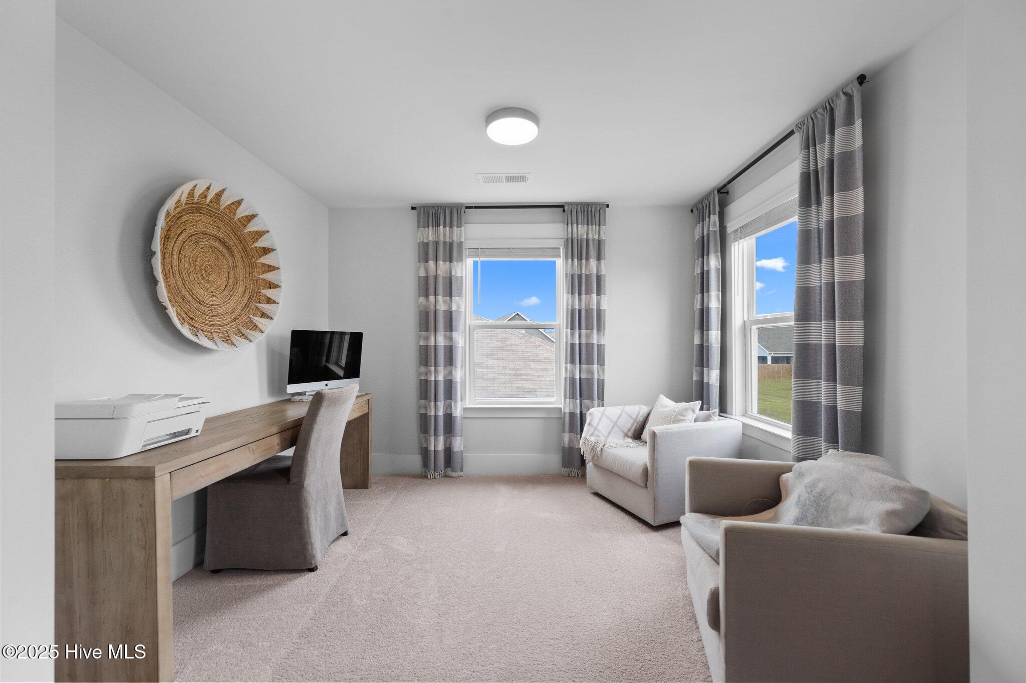 100540607 | Photo 26