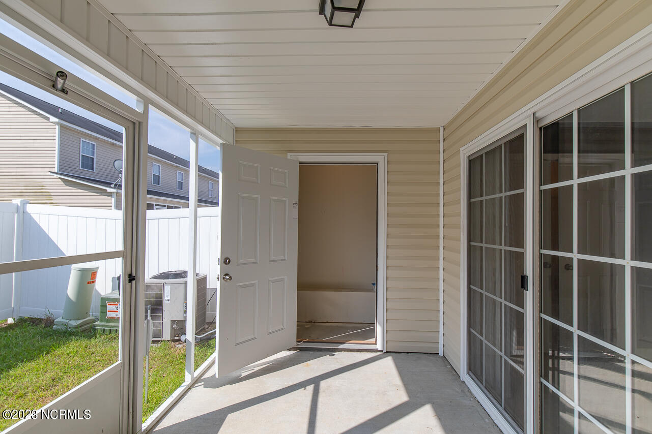 100555488 | Photo 22