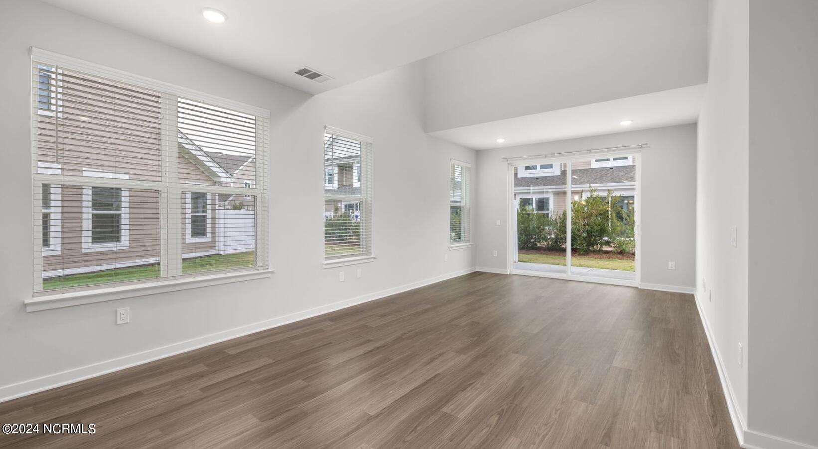 23-web-or-mls-7K5A6970-a56650705e82532e7