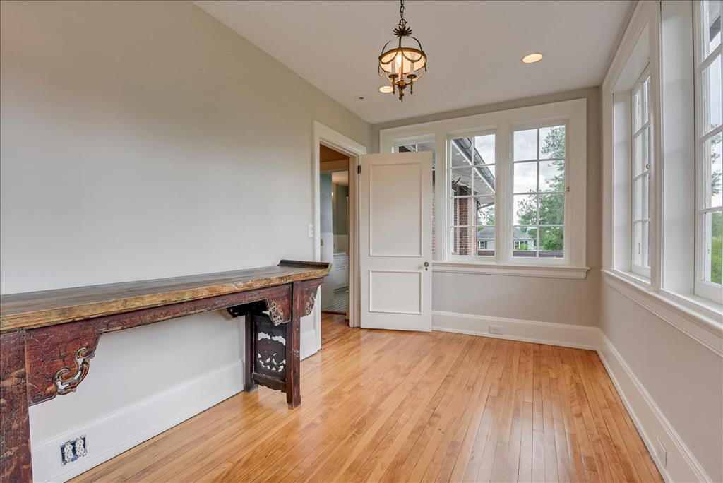 Upstairs sunroom