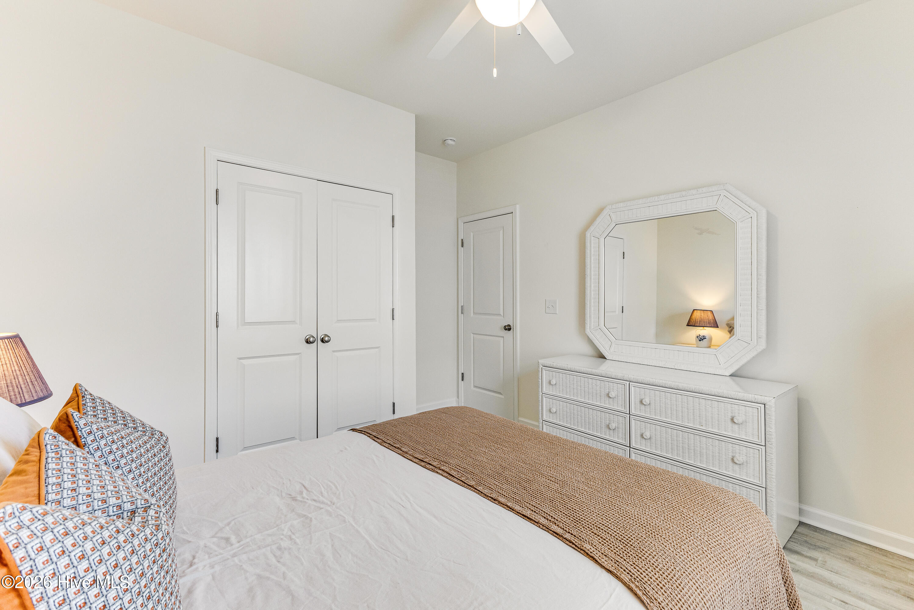 100562750 | Photo 29