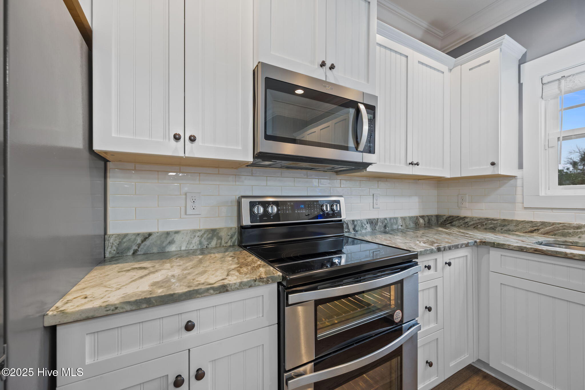 100544347 | Photo 10