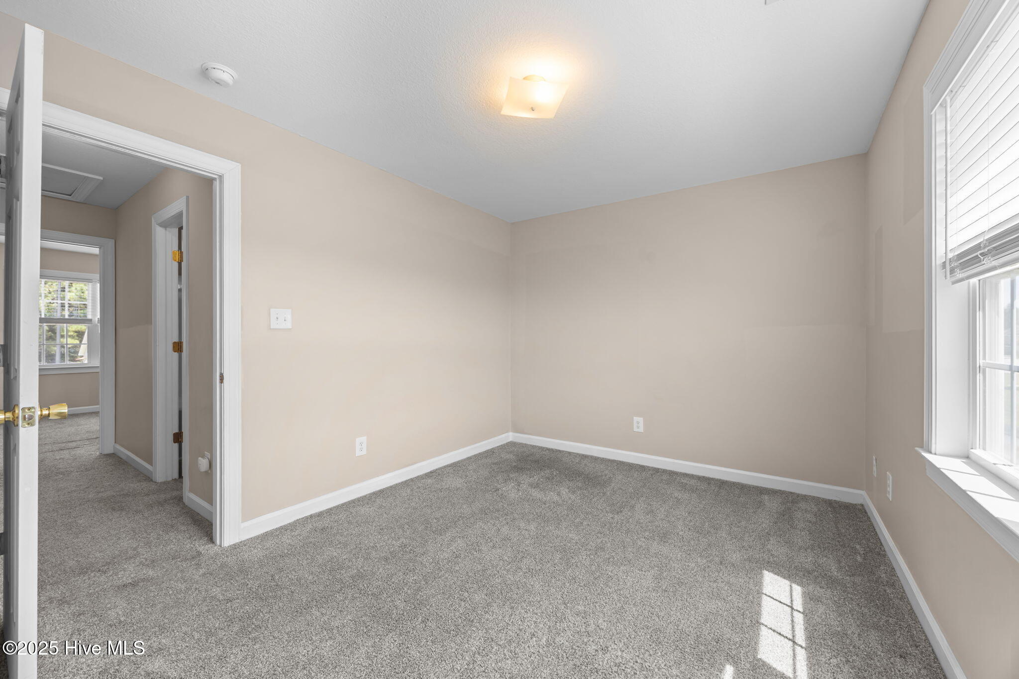 911 Springwood Drive,Jacksonville