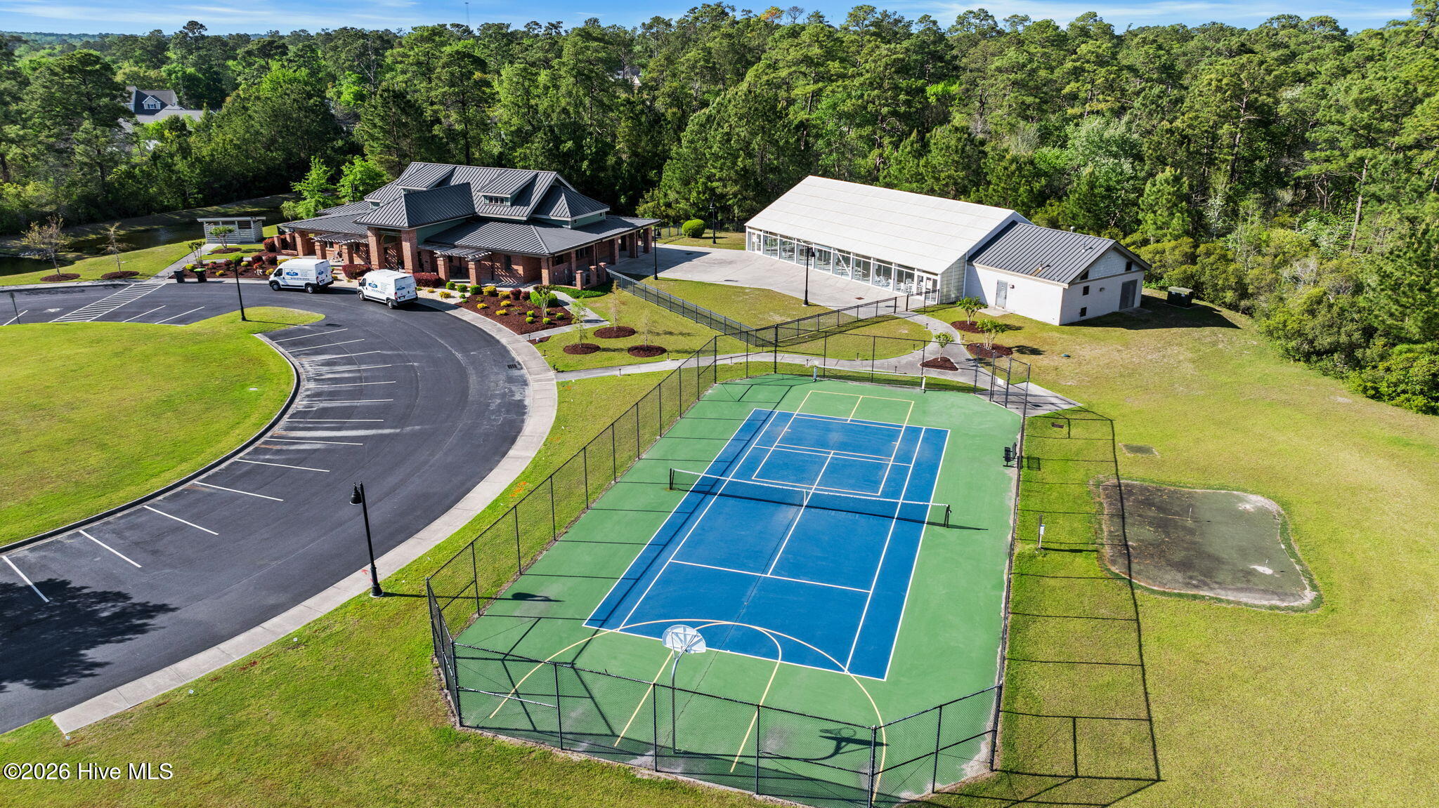 100567618 | Photo 52