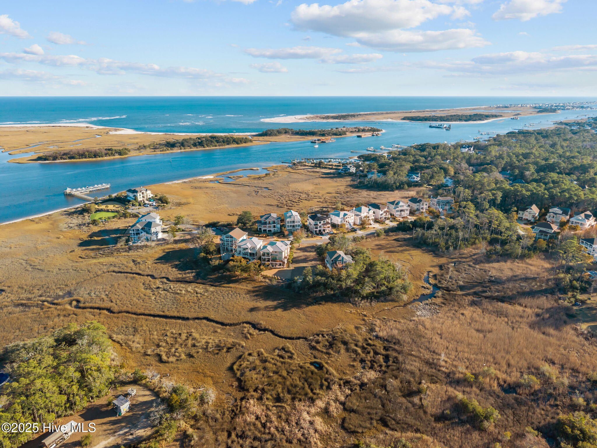 100546200 | Photo 50