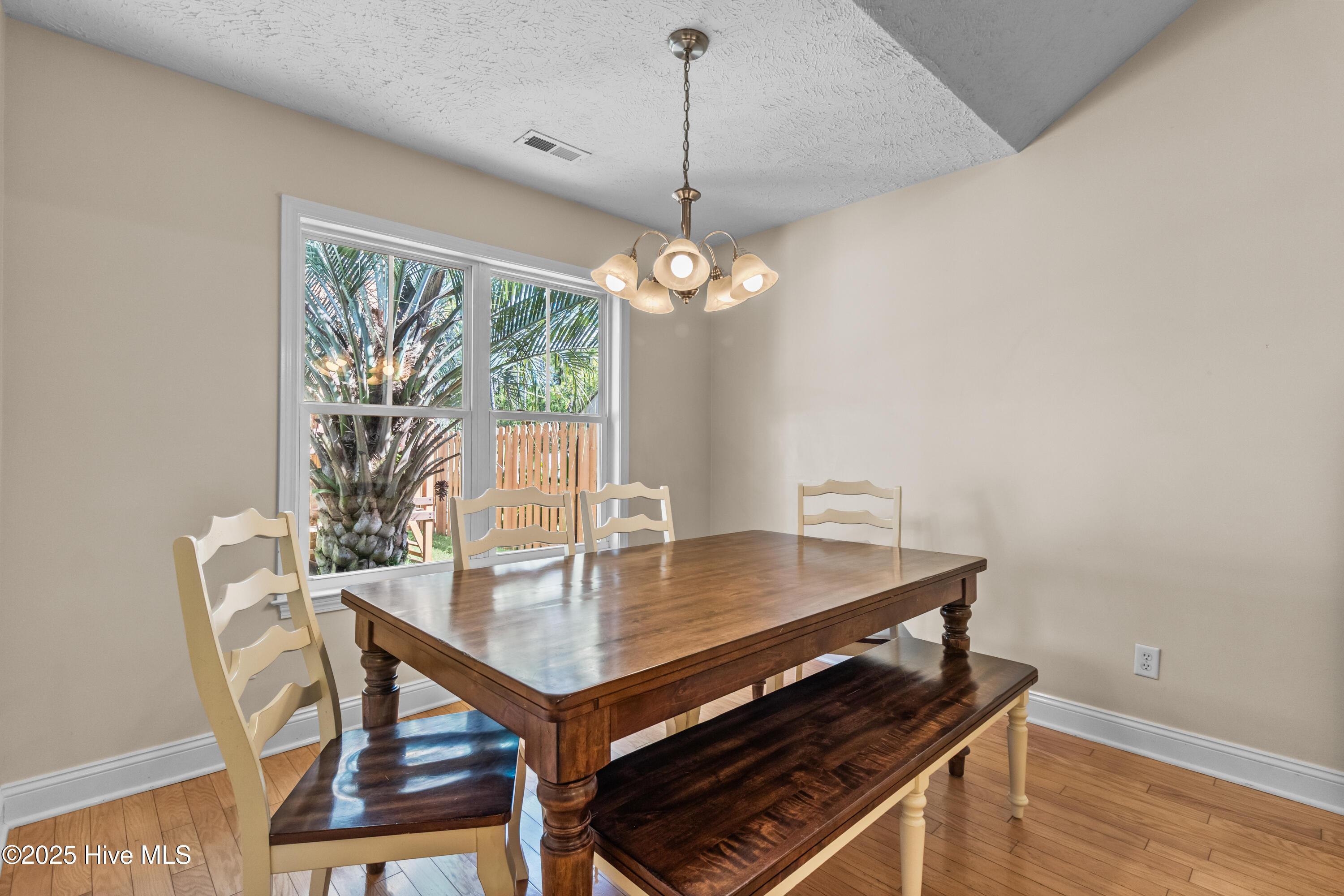 513 Catamaran Drive, Wilmington, NC 28412 – photo 15: 17_dining room