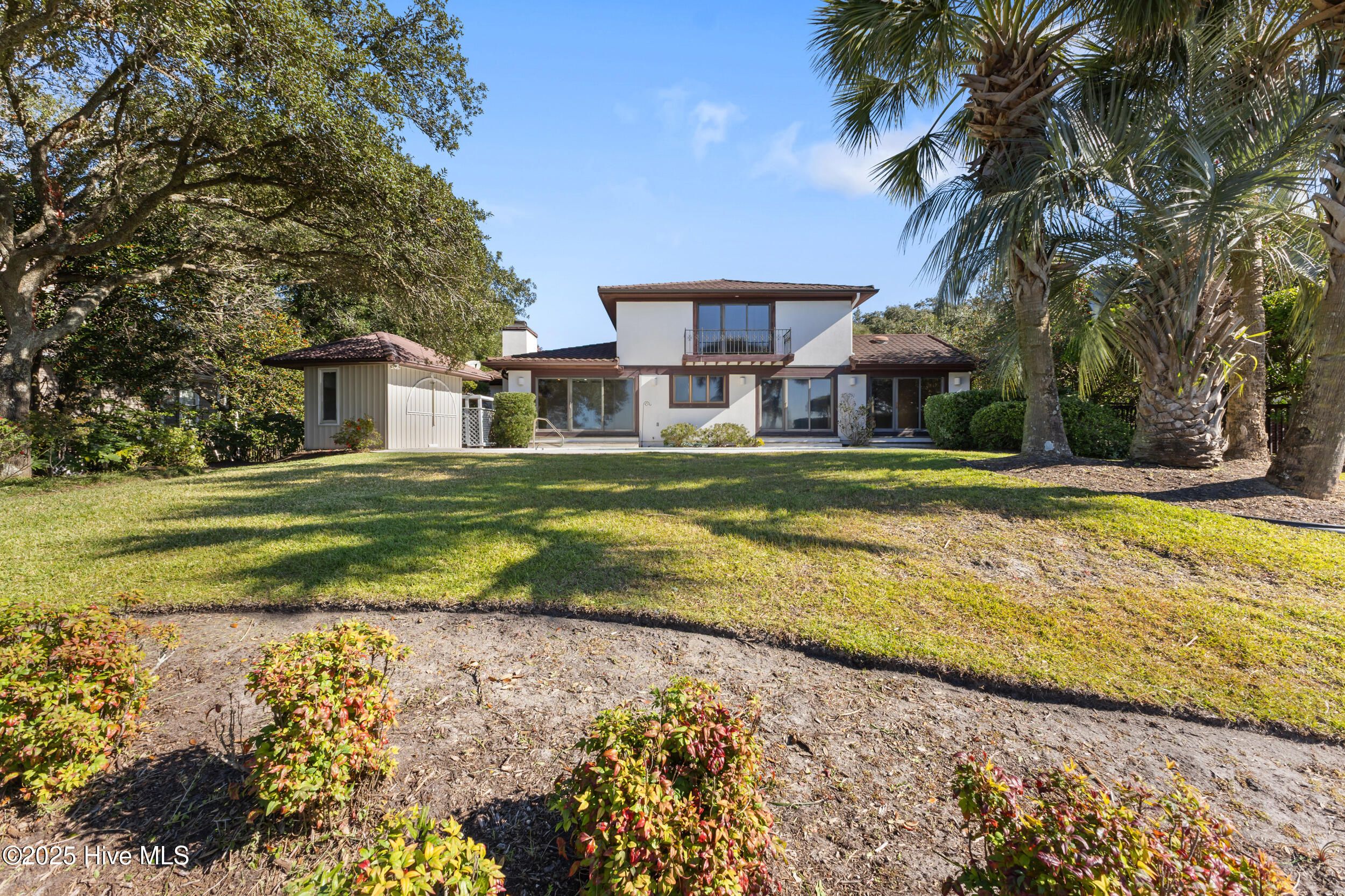 100541018 | Photo 47