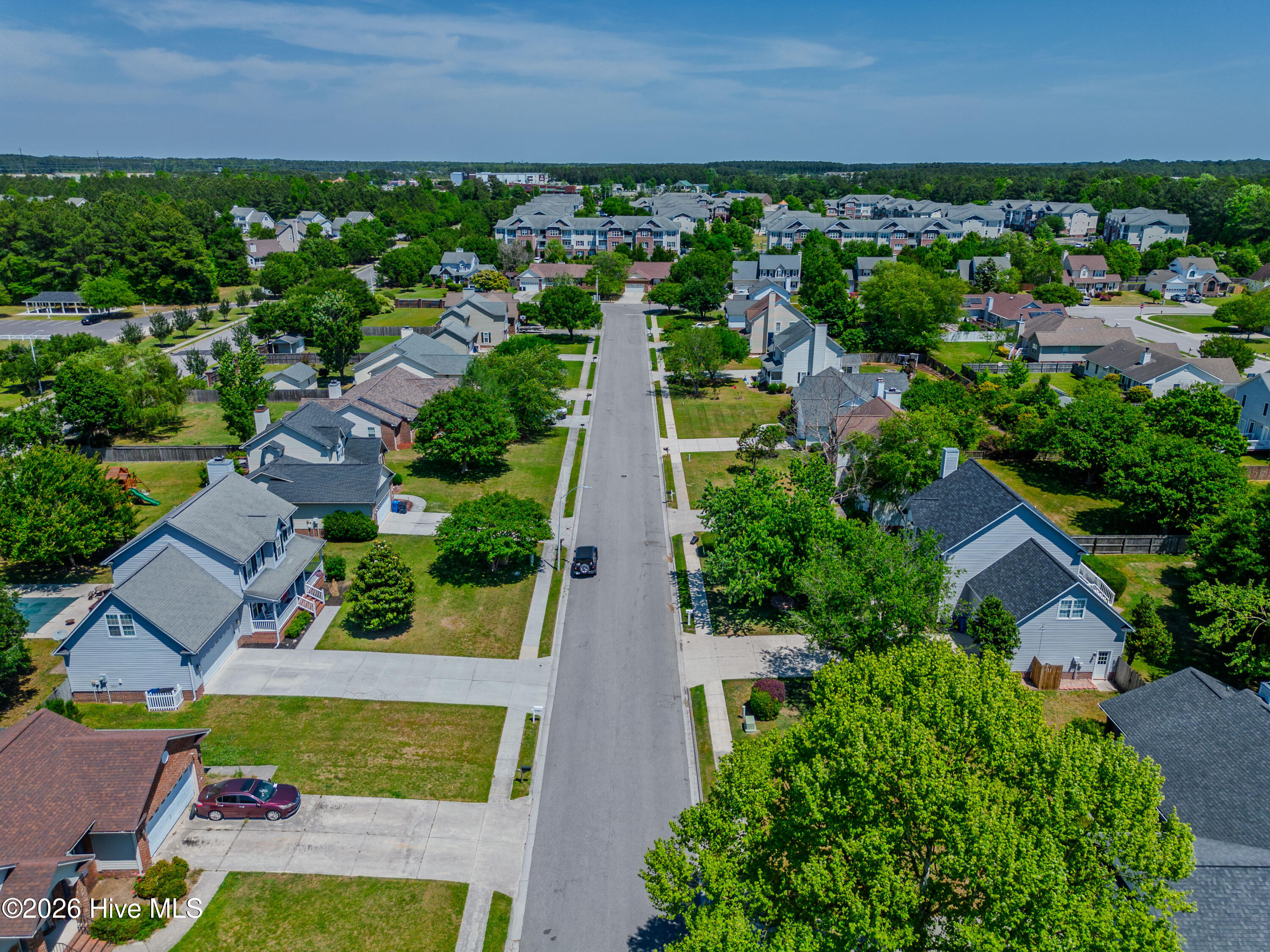 100569182 | Photo 73