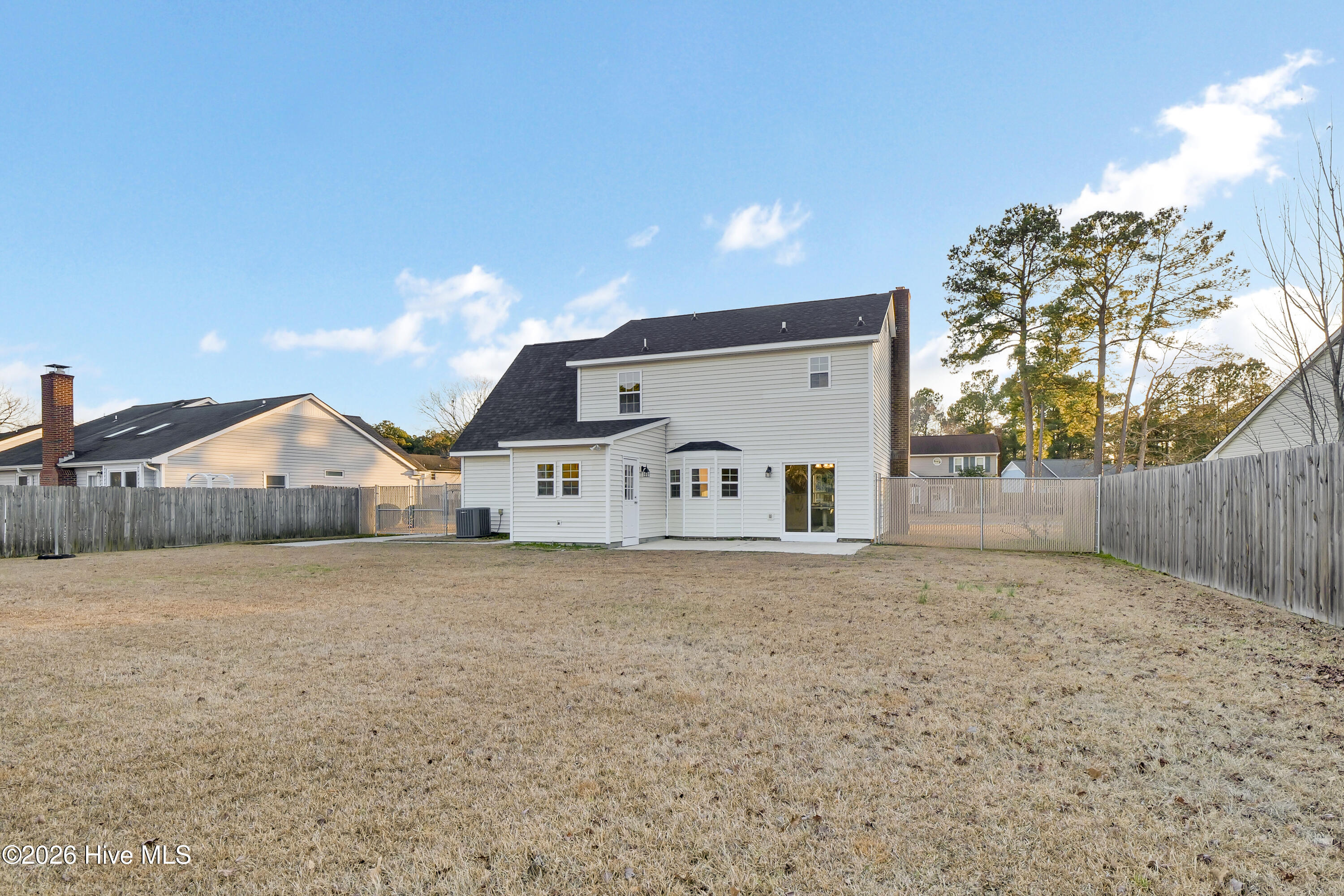 100552013 | Photo 31