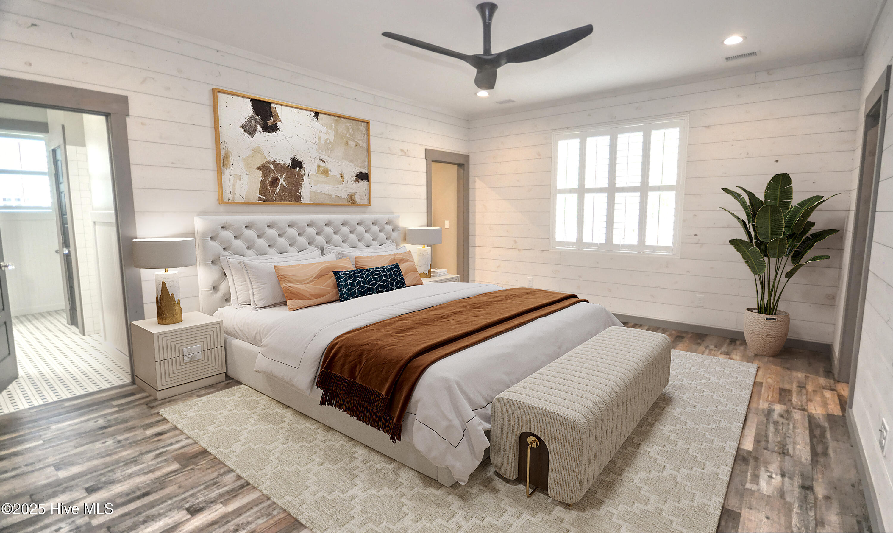 100535585 | Photo 41