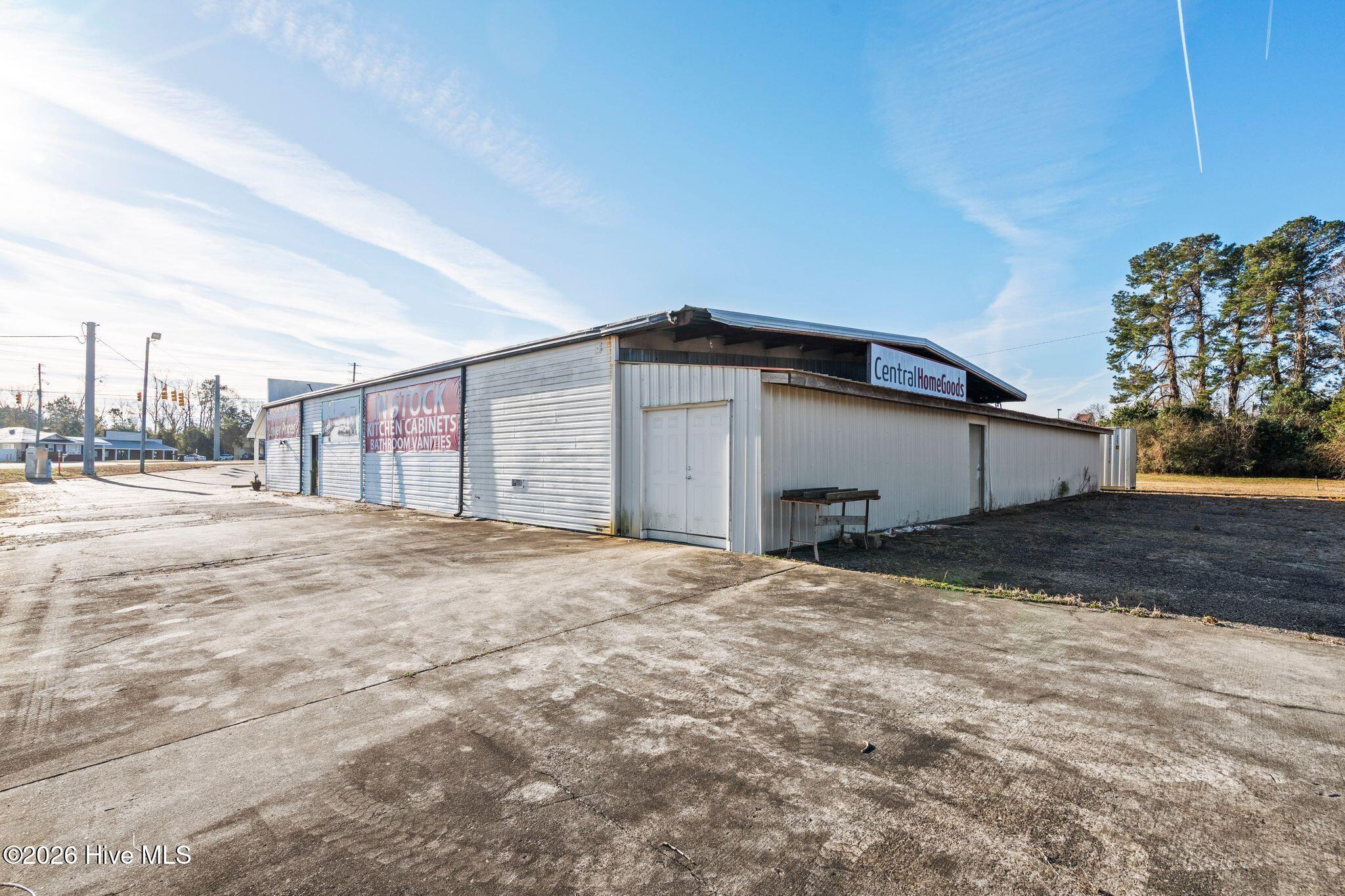 100550441 | Photo 55