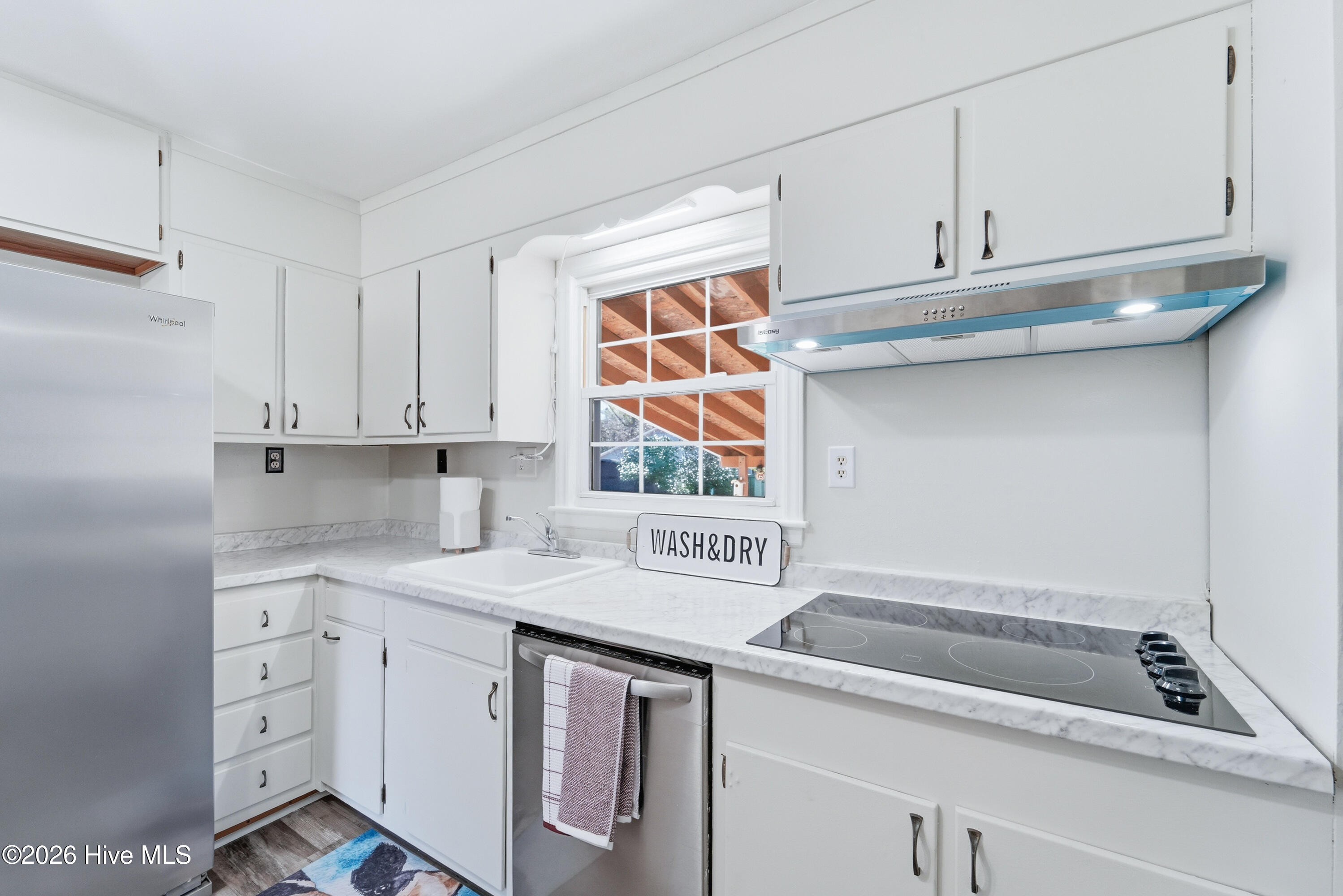 208 Puller Drive, Jacksonville, NC, 28540