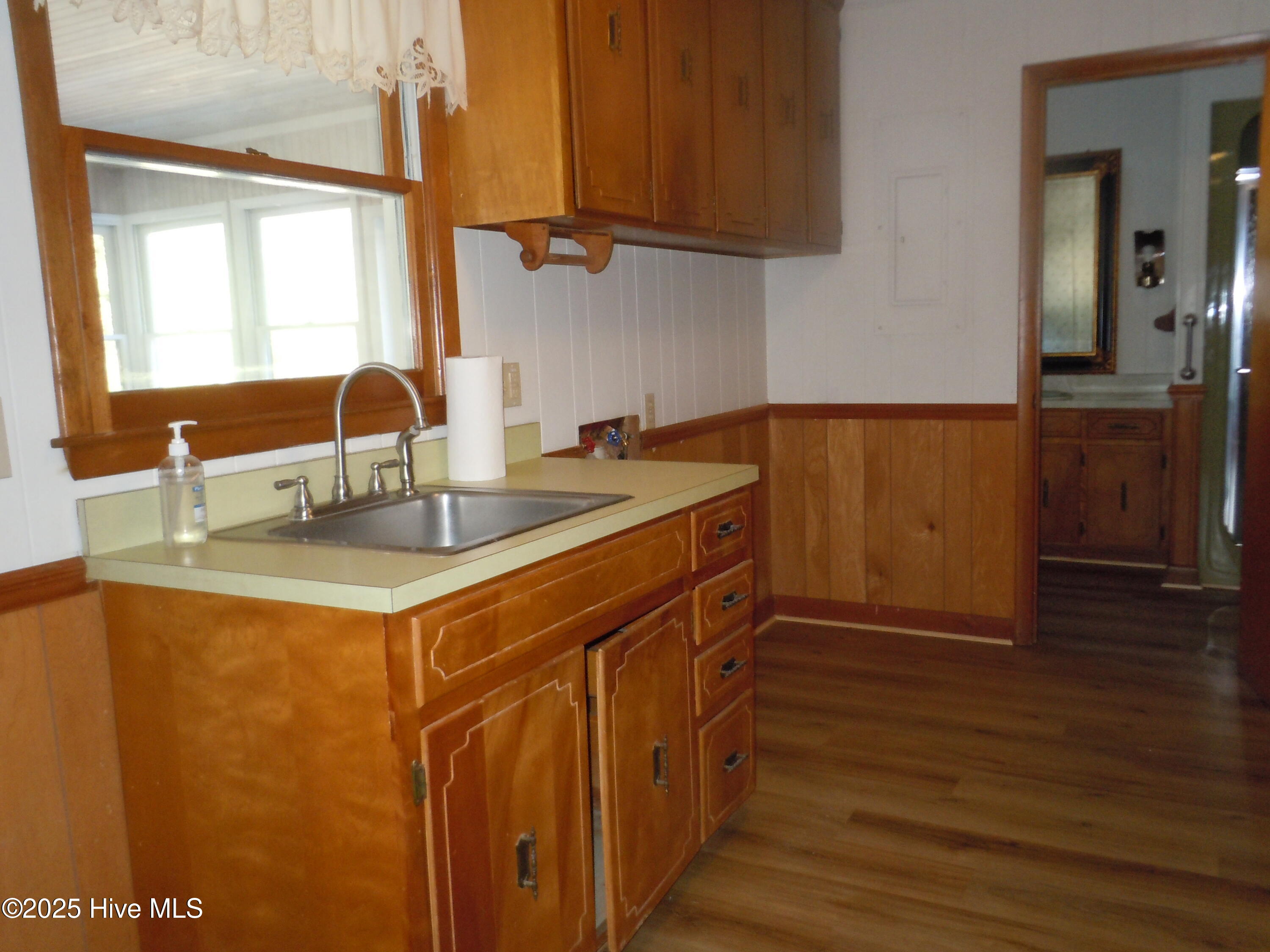 100533053 | Photo 56