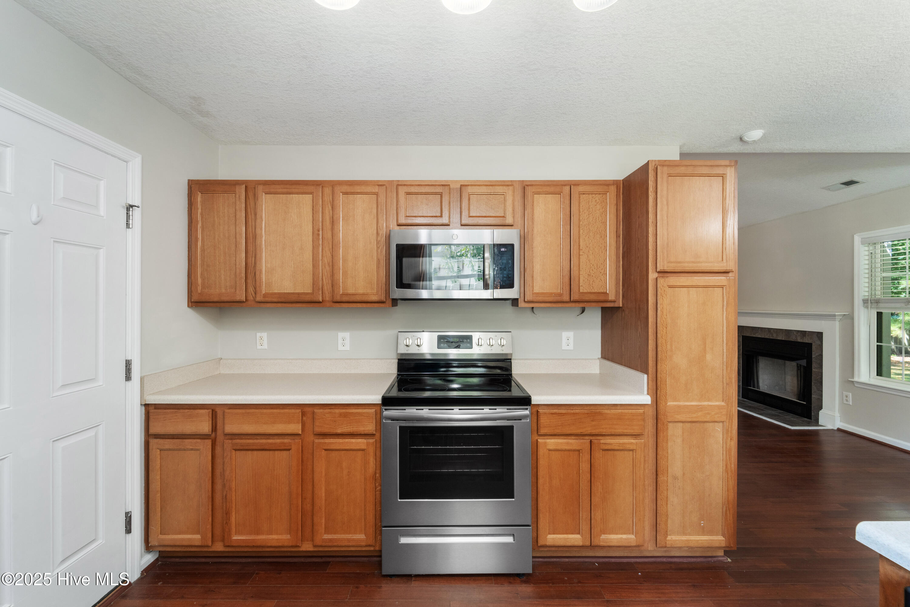 205 Sourwood Court, Jacksonville, NC 28540 – photo 15: DSC06257