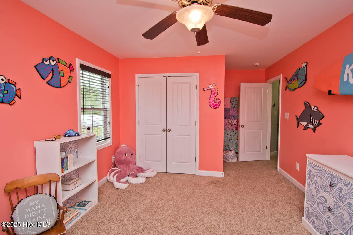 100534279 | Photo 34