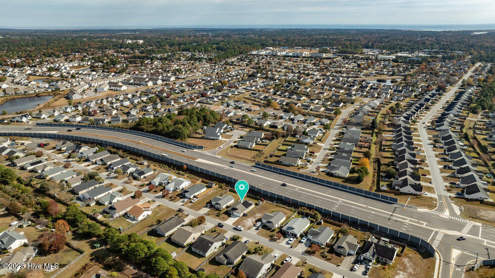 100560042 | Photo 35