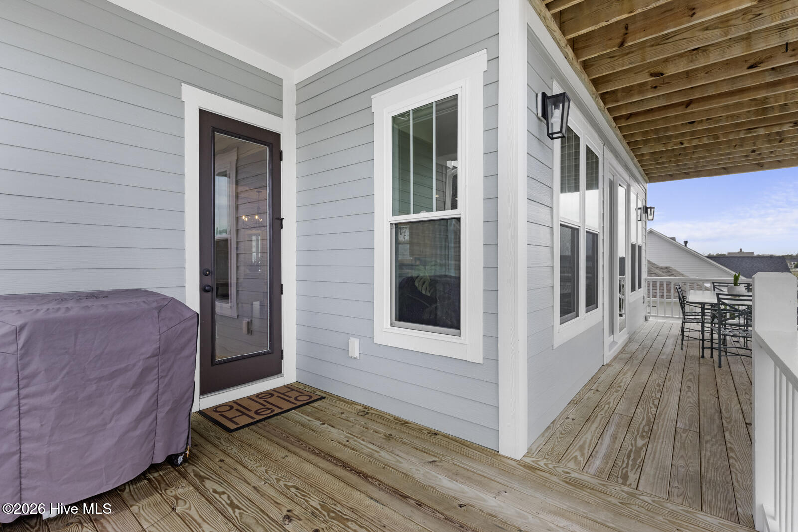 100557738 | Photo 29