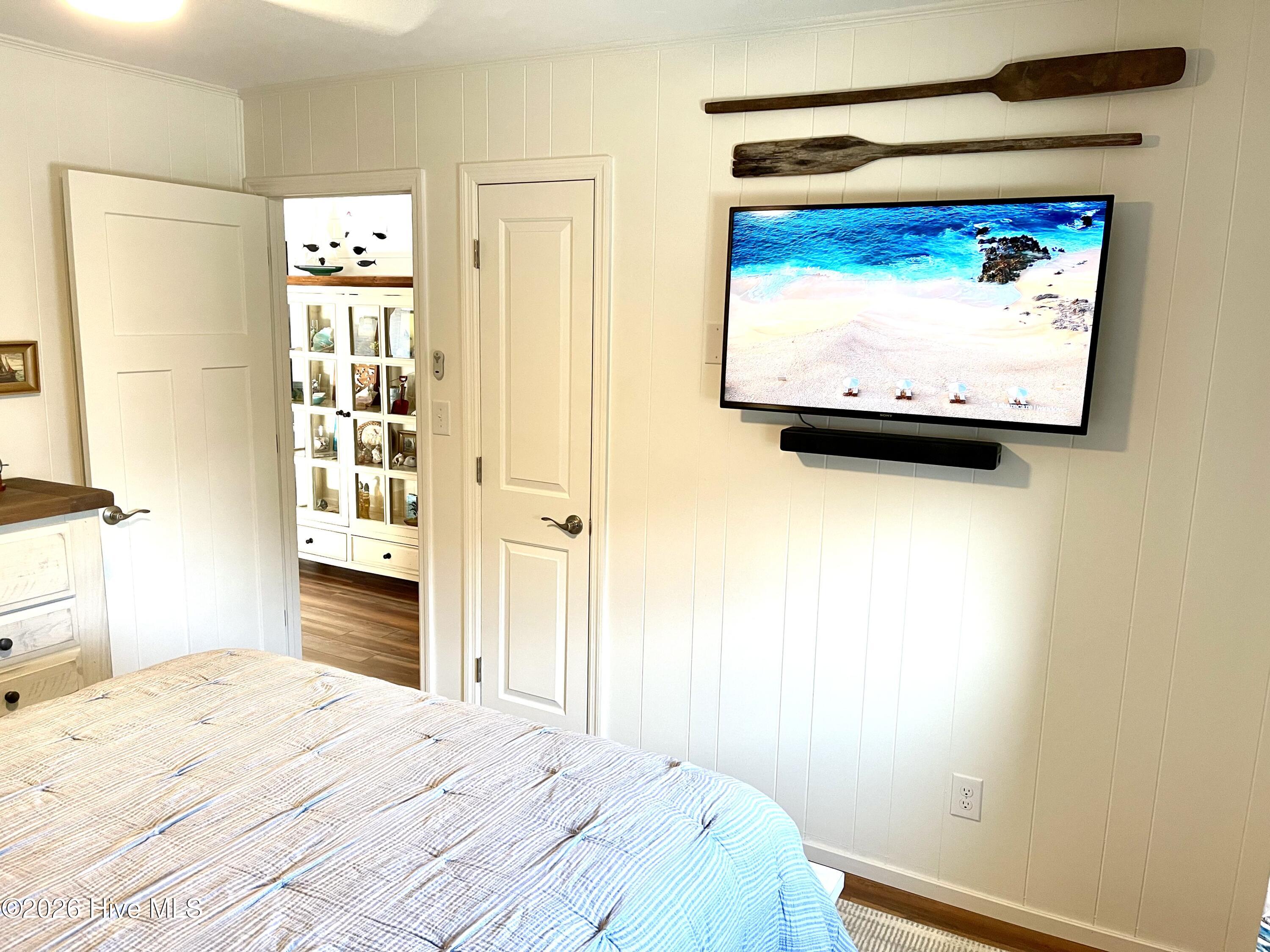 100552615 | Photo 26