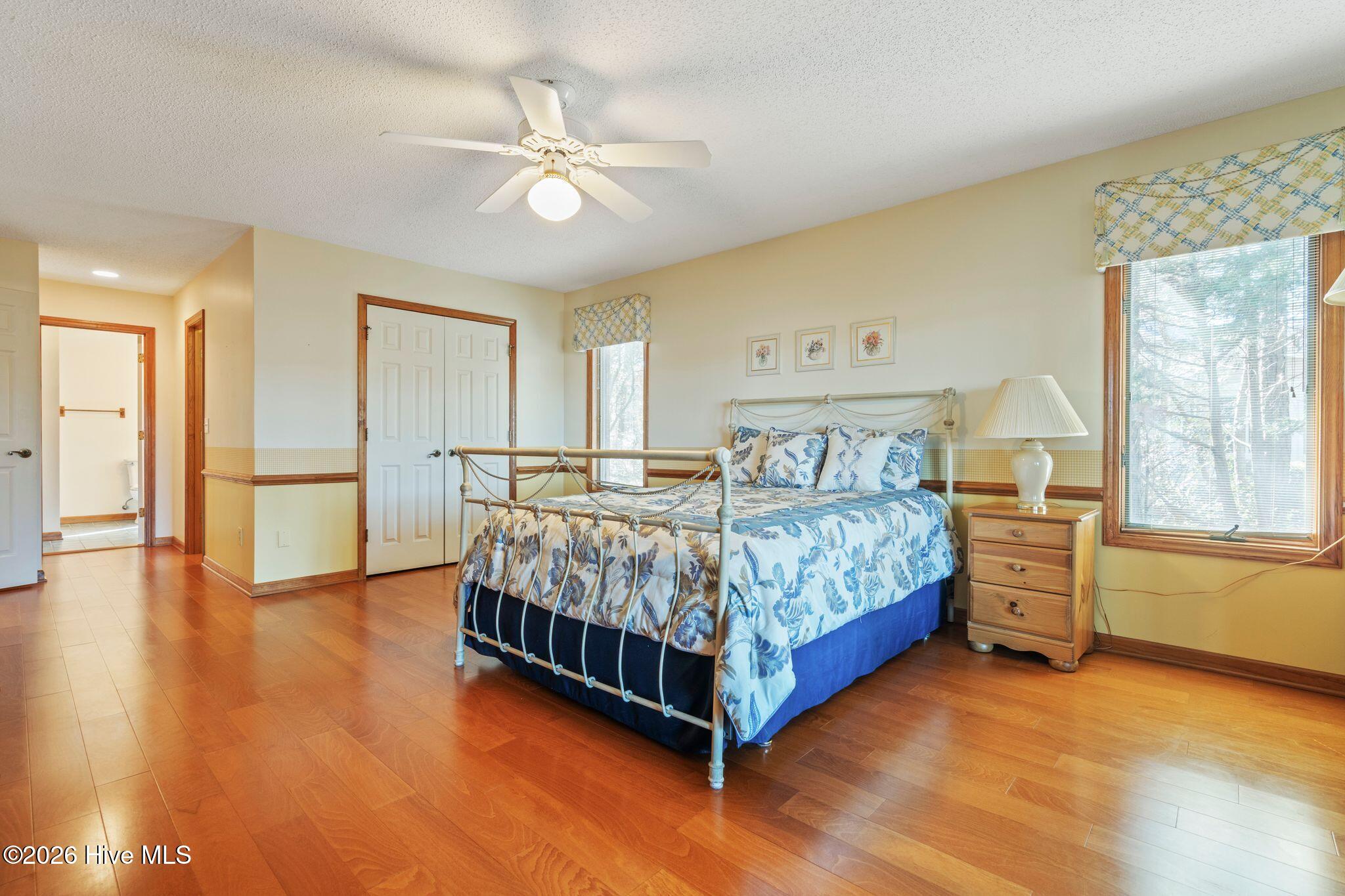 100552539 | Photo 47