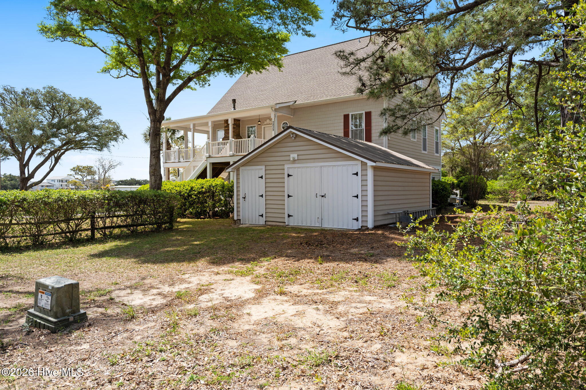 100566344 | Photo 18