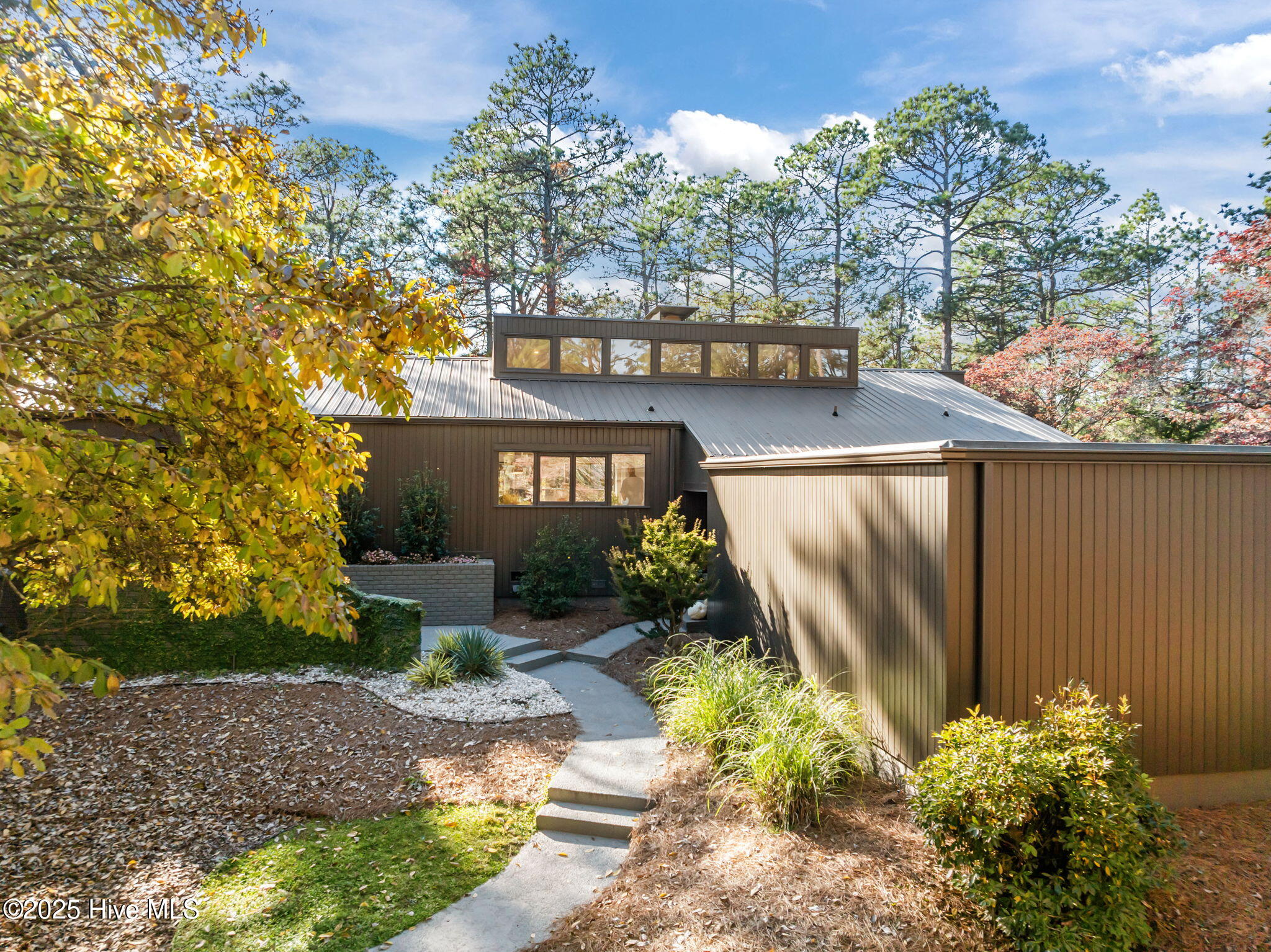 Homes for sale in Pinehurst, NC | 75 Lake Dornoch Dr, Pinehurst, NC 28374 | MLS# 100541109