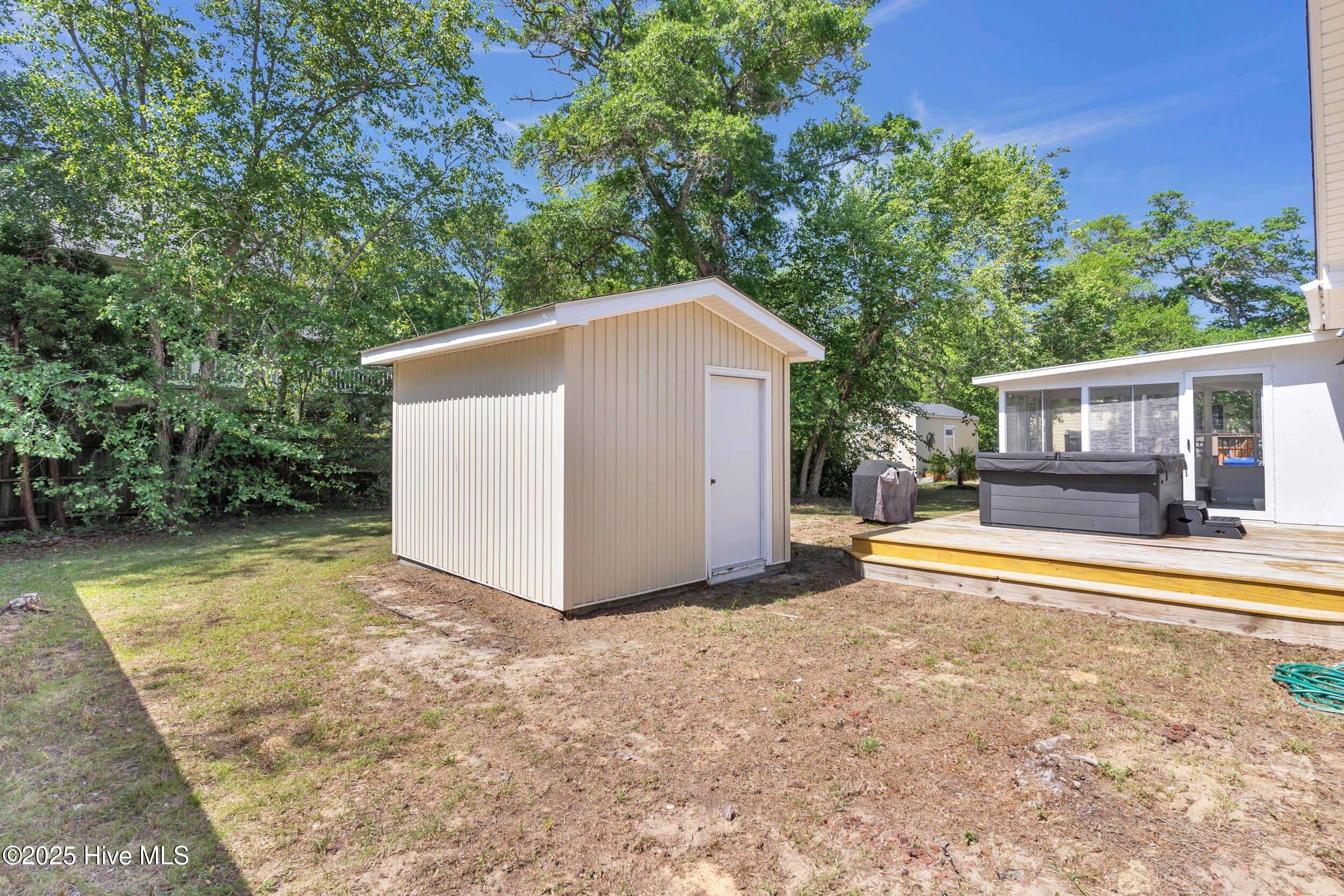 100505255 | Photo 31