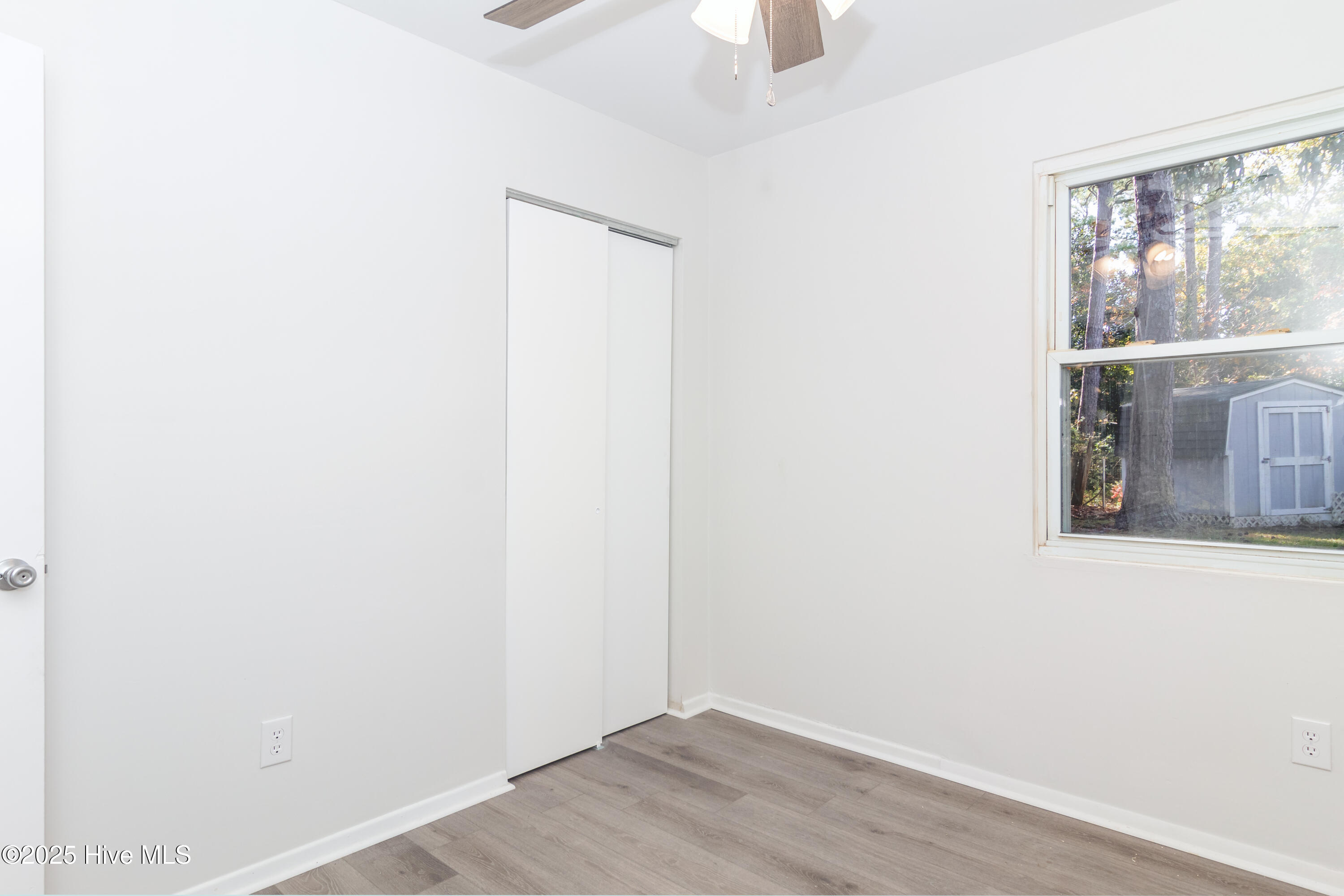 100541457 | Photo 30