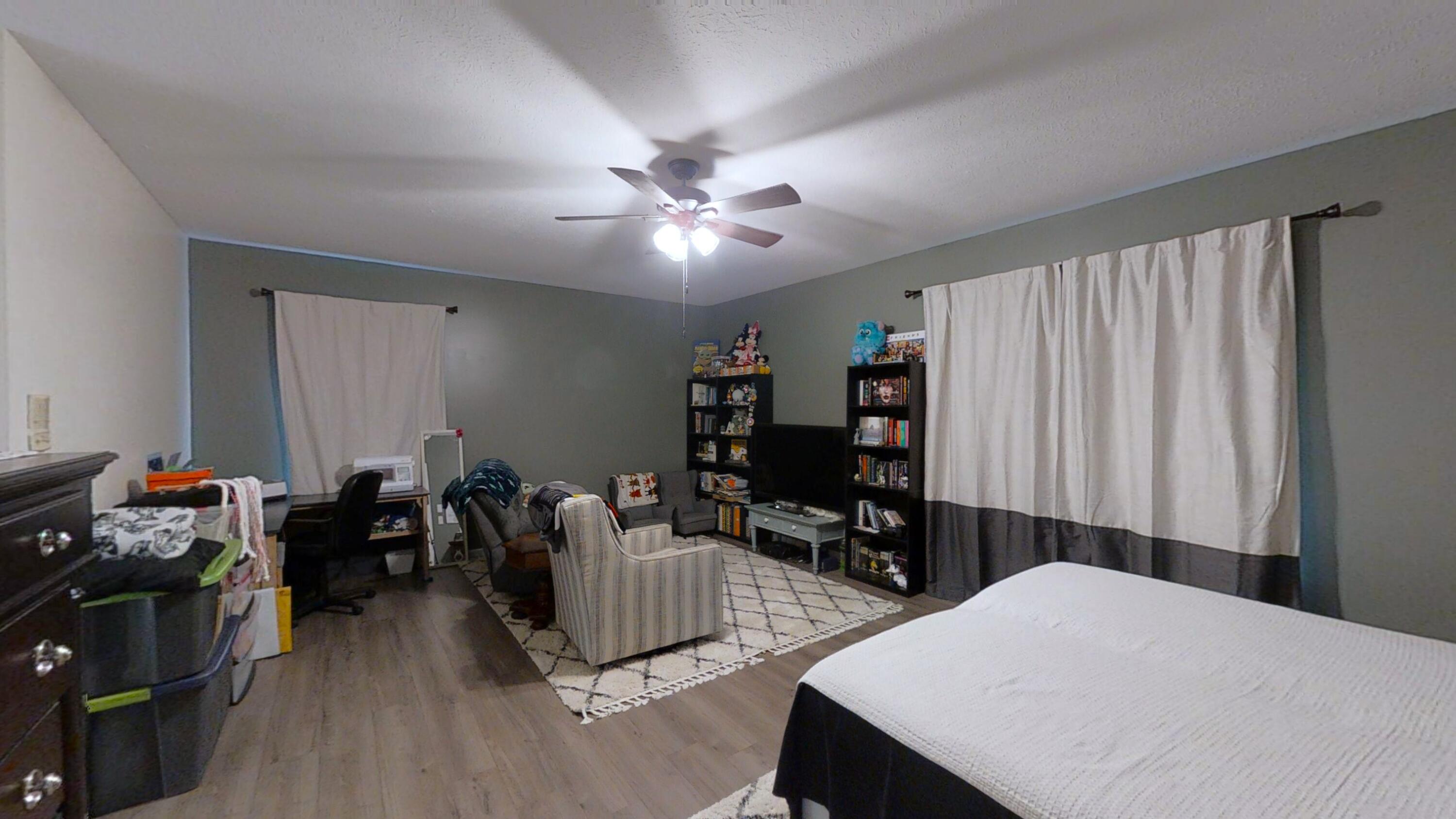 2750-St-Clair-Rd-06142022_183935