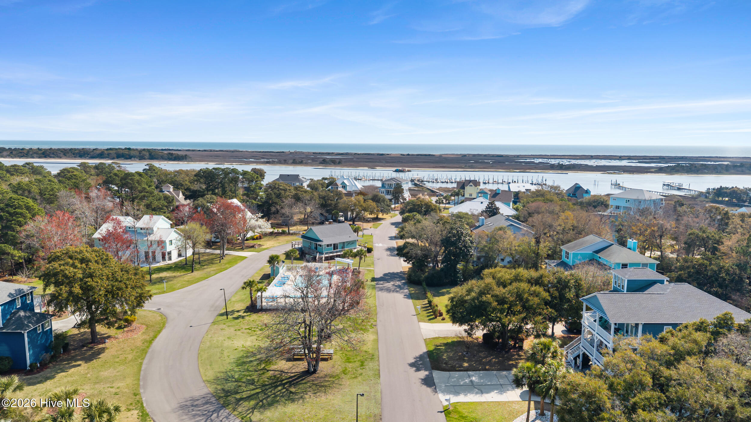 100560648 | Photo 50