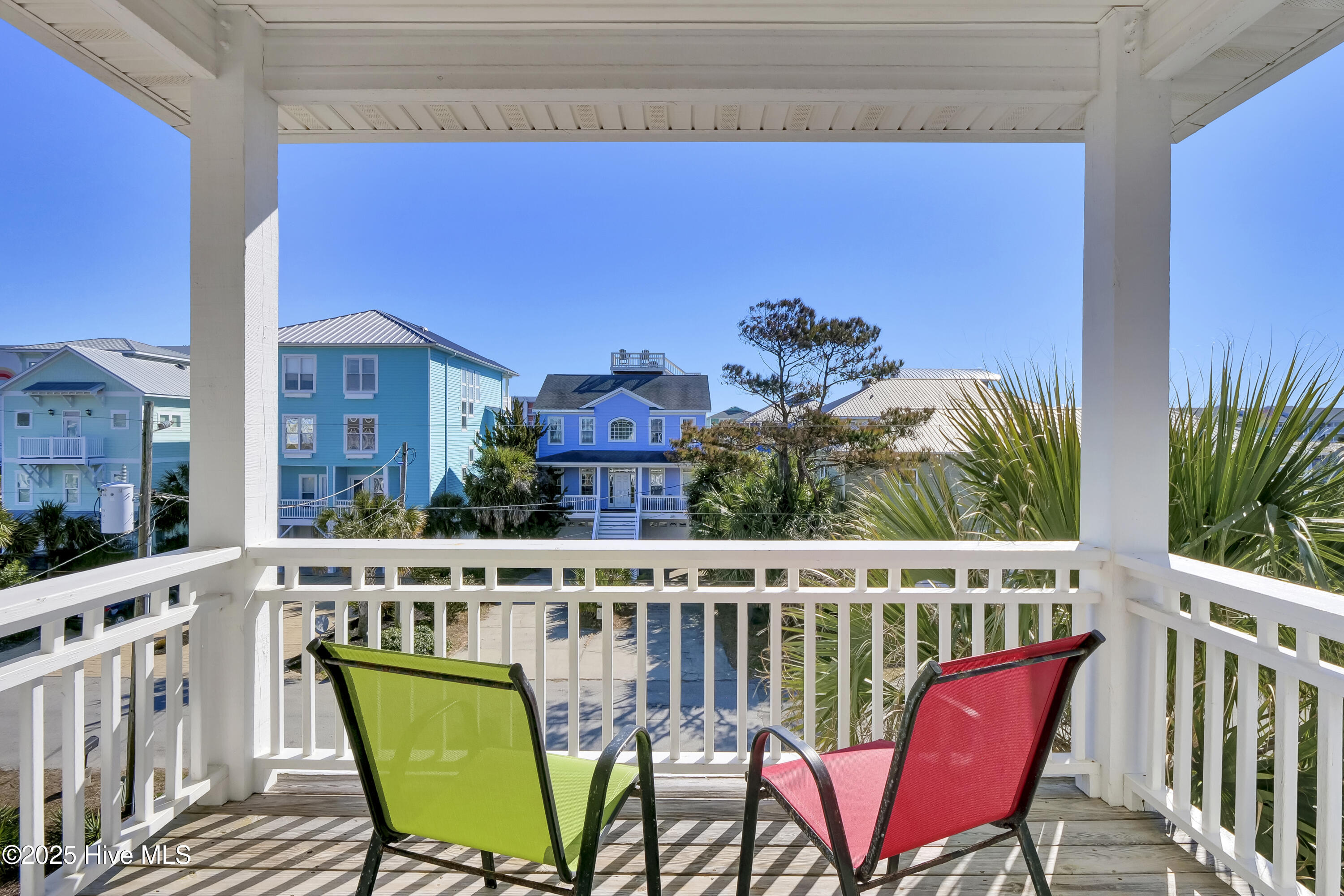 100526257 | Photo 27