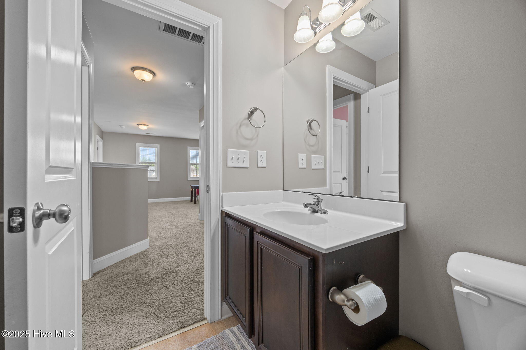 100533509 | Photo 32