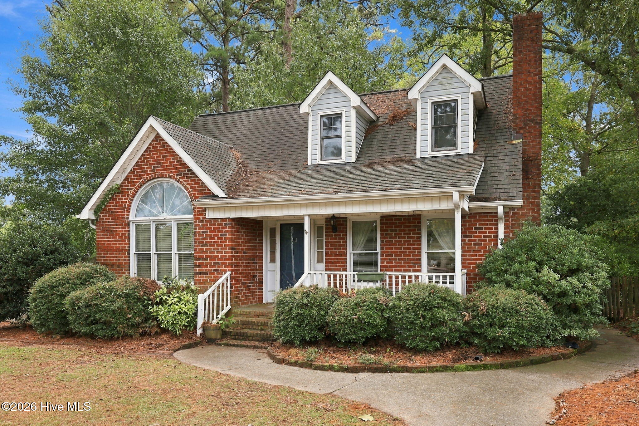 Photo 4 of Single family home for sale at 1422 Red Banks Rd, Greenville, NC 27858 | MLS# 100609218 | Listing updated on 2026-10-09