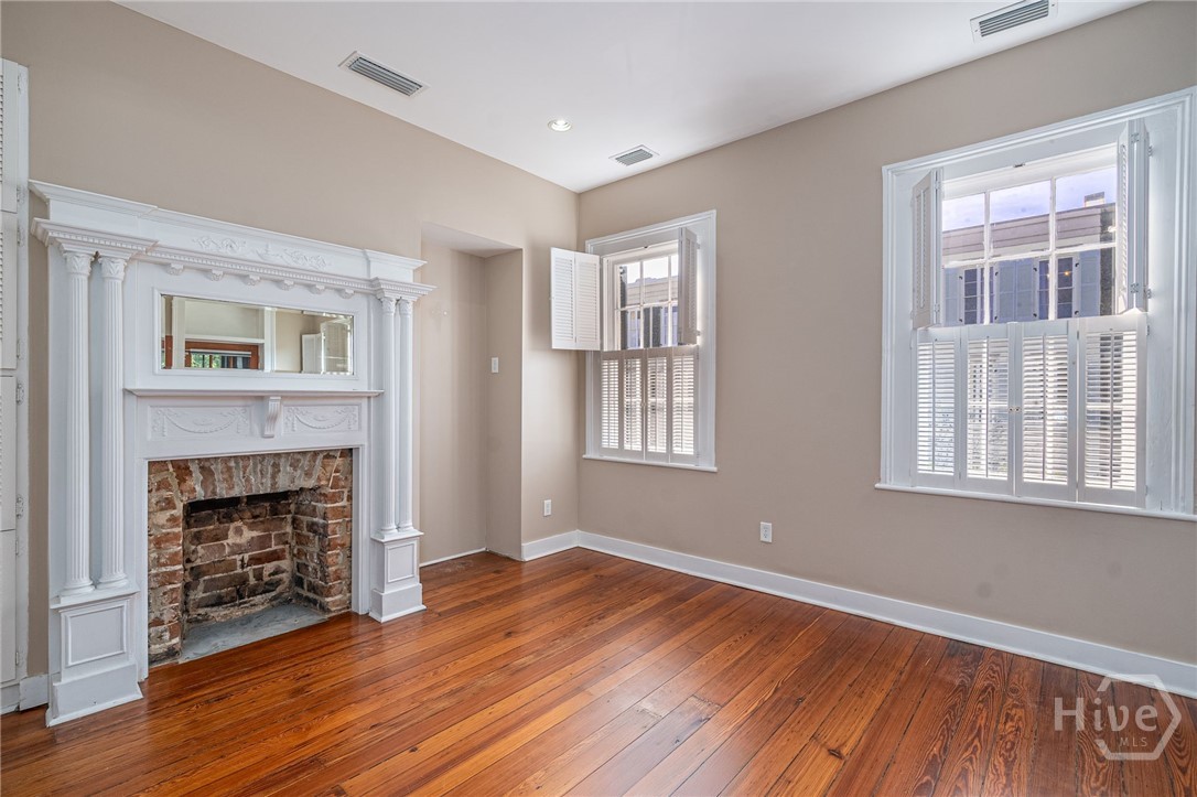 Guest room with