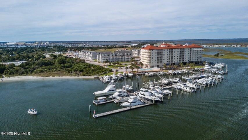 100 Olde Towne Yacht Club Road B19,Beaufort