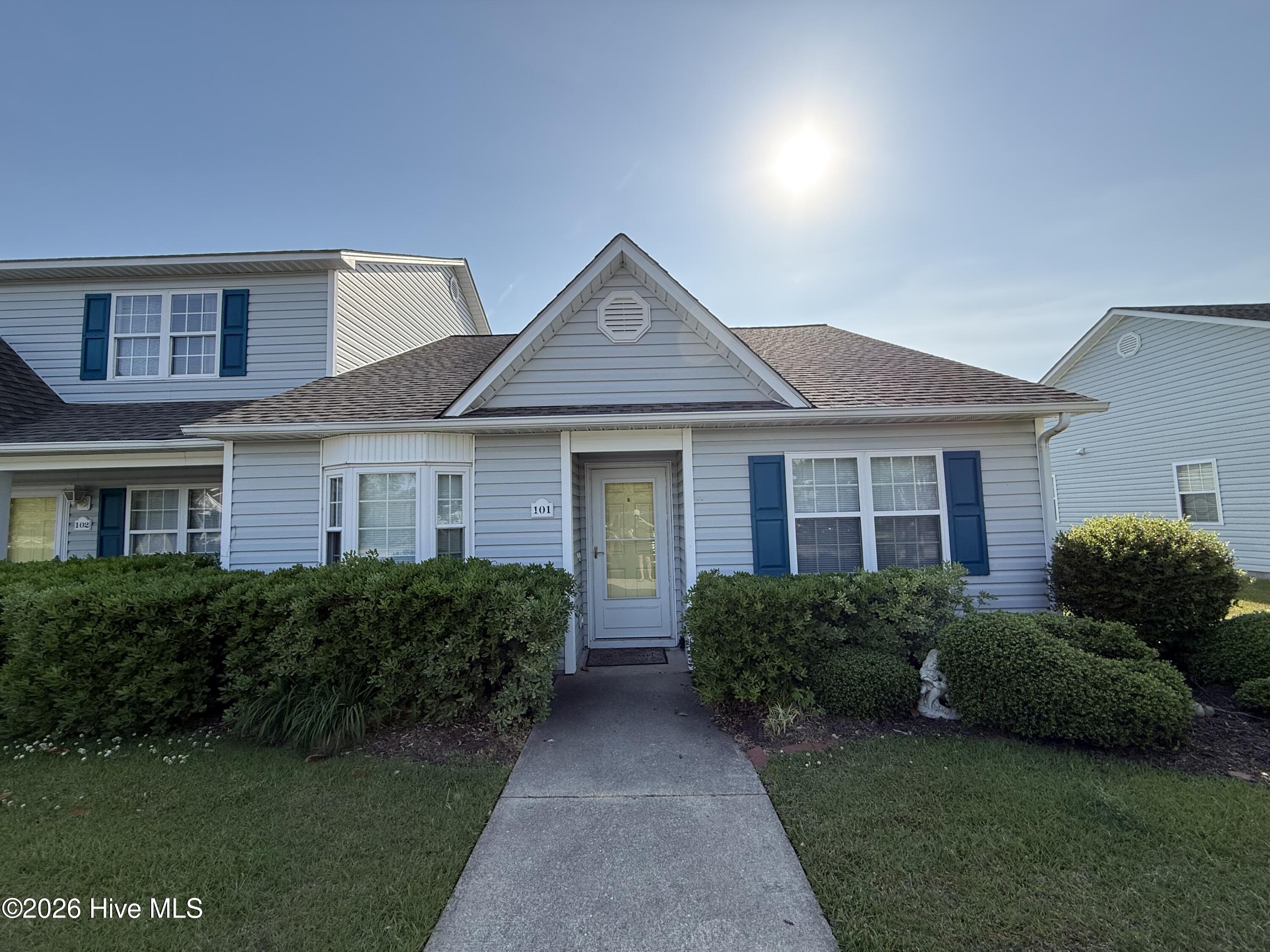 101 Courtyard E,Beaufort