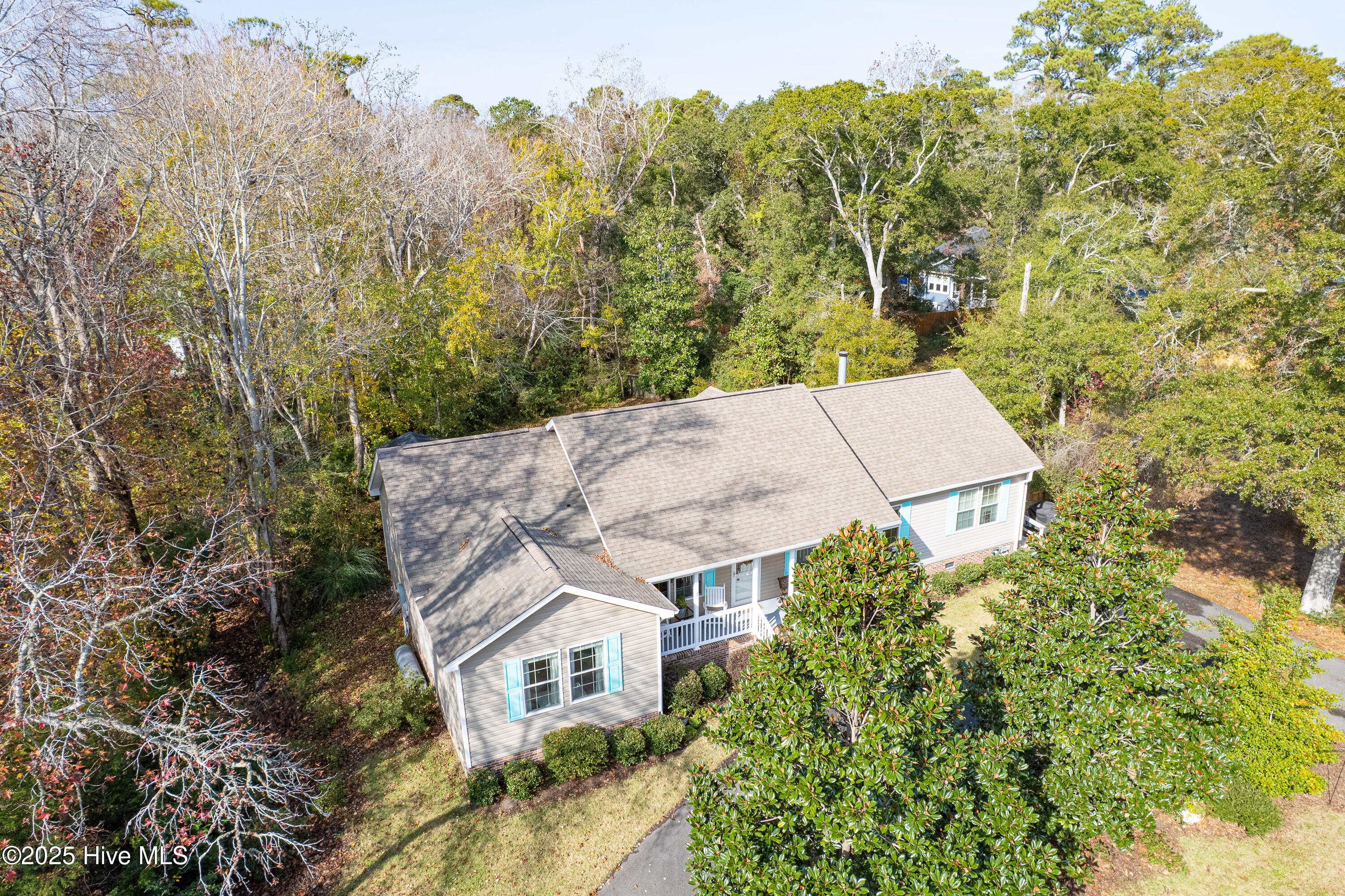 100543271 | Photo 37