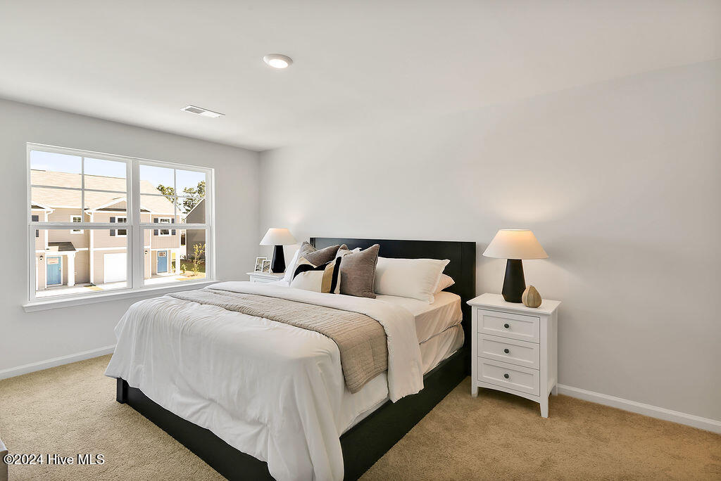 100544580 | Photo 11