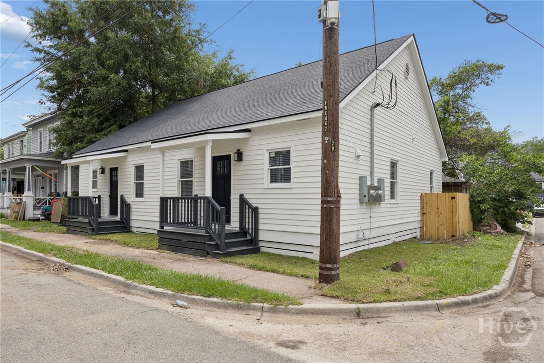 Homes for sale in Savannah, GA | 2203 Harden St, Savannah, GA 31415 | MLS# SA357076
