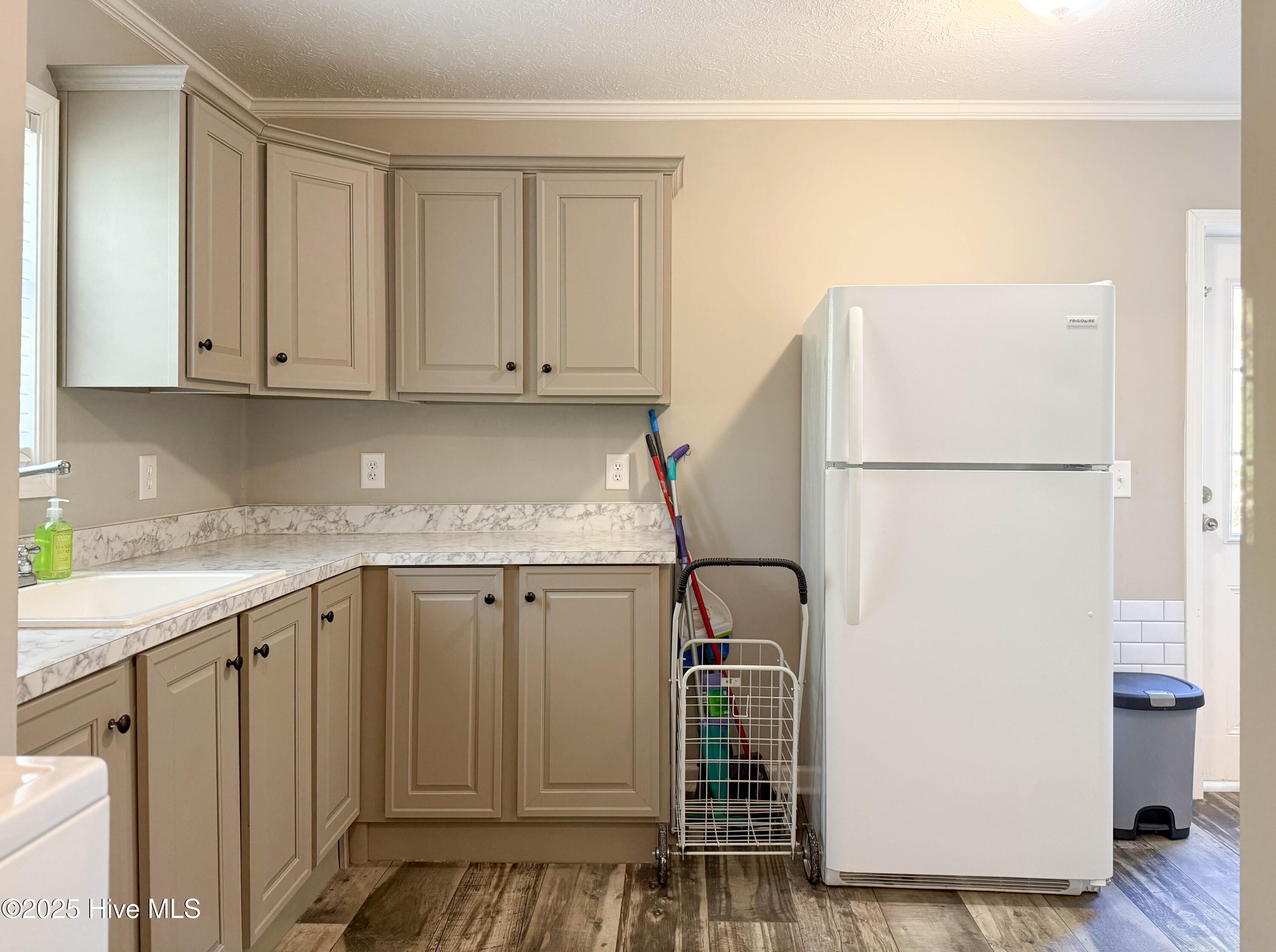 100540094 | Photo 57