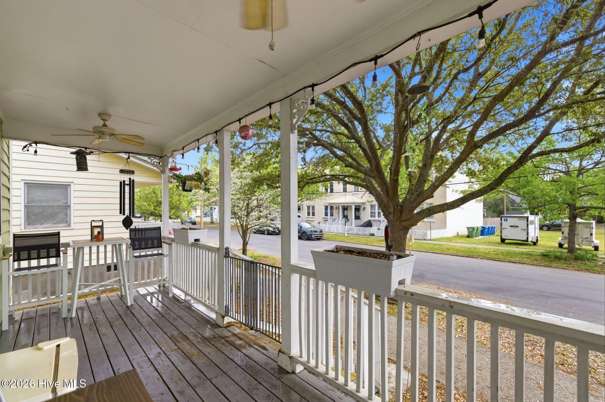 100564612 | Photo 35