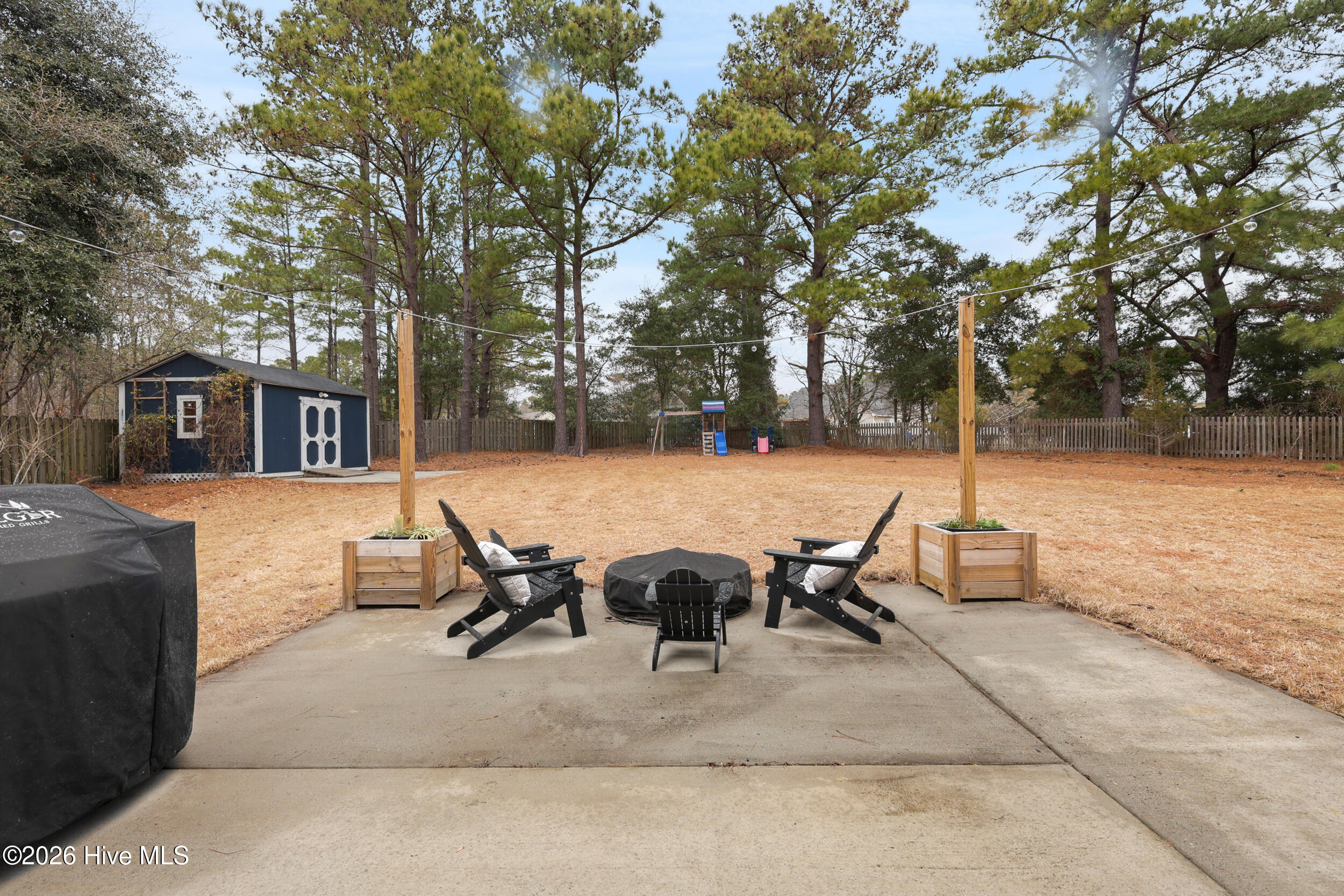 100554084 | Photo 41