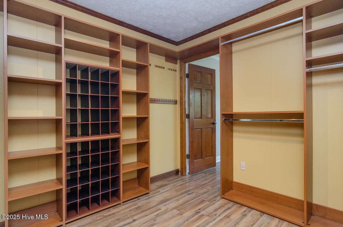 100511251 | Photo 16