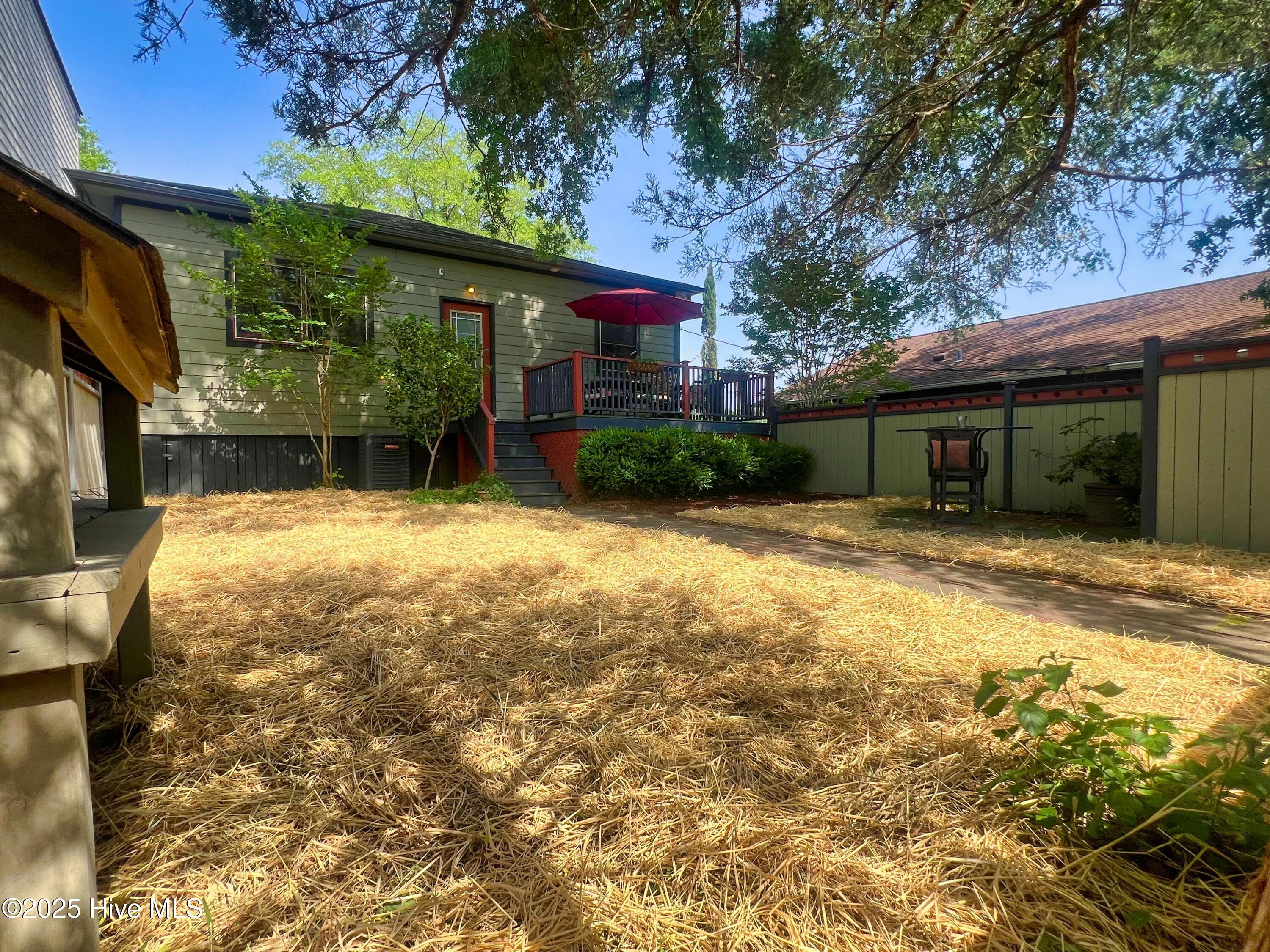 100509231 | Photo 39